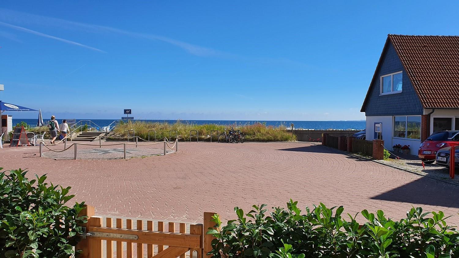 Apartment with Sea View photo 3