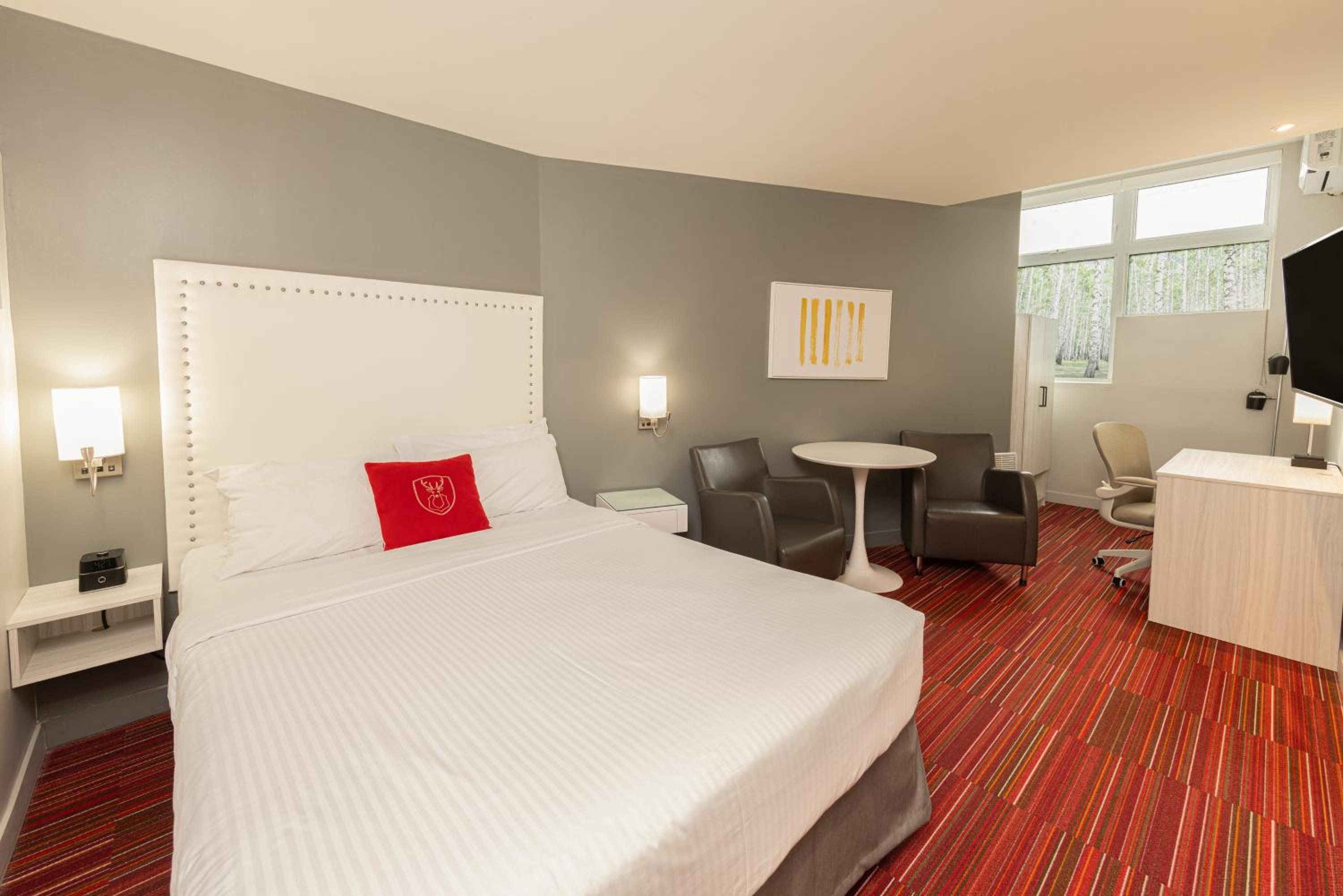 Queen Room - Photo 9