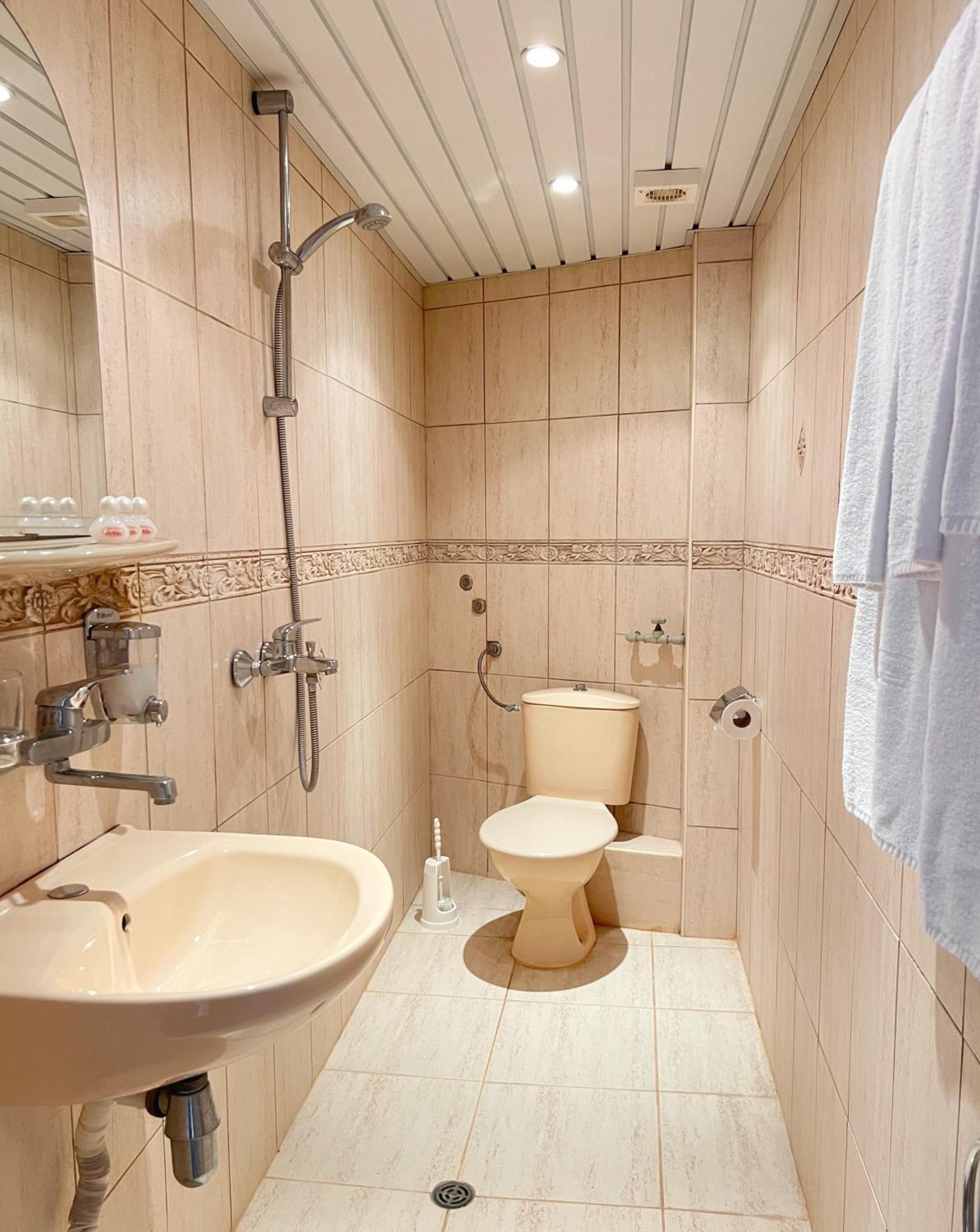 Triple Room photo 3