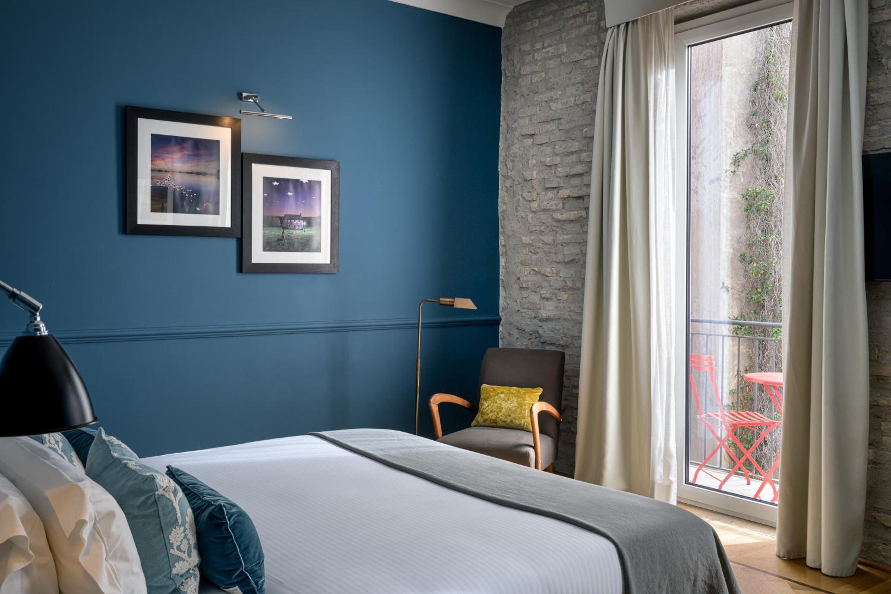 Deluxe Double Room photo 3