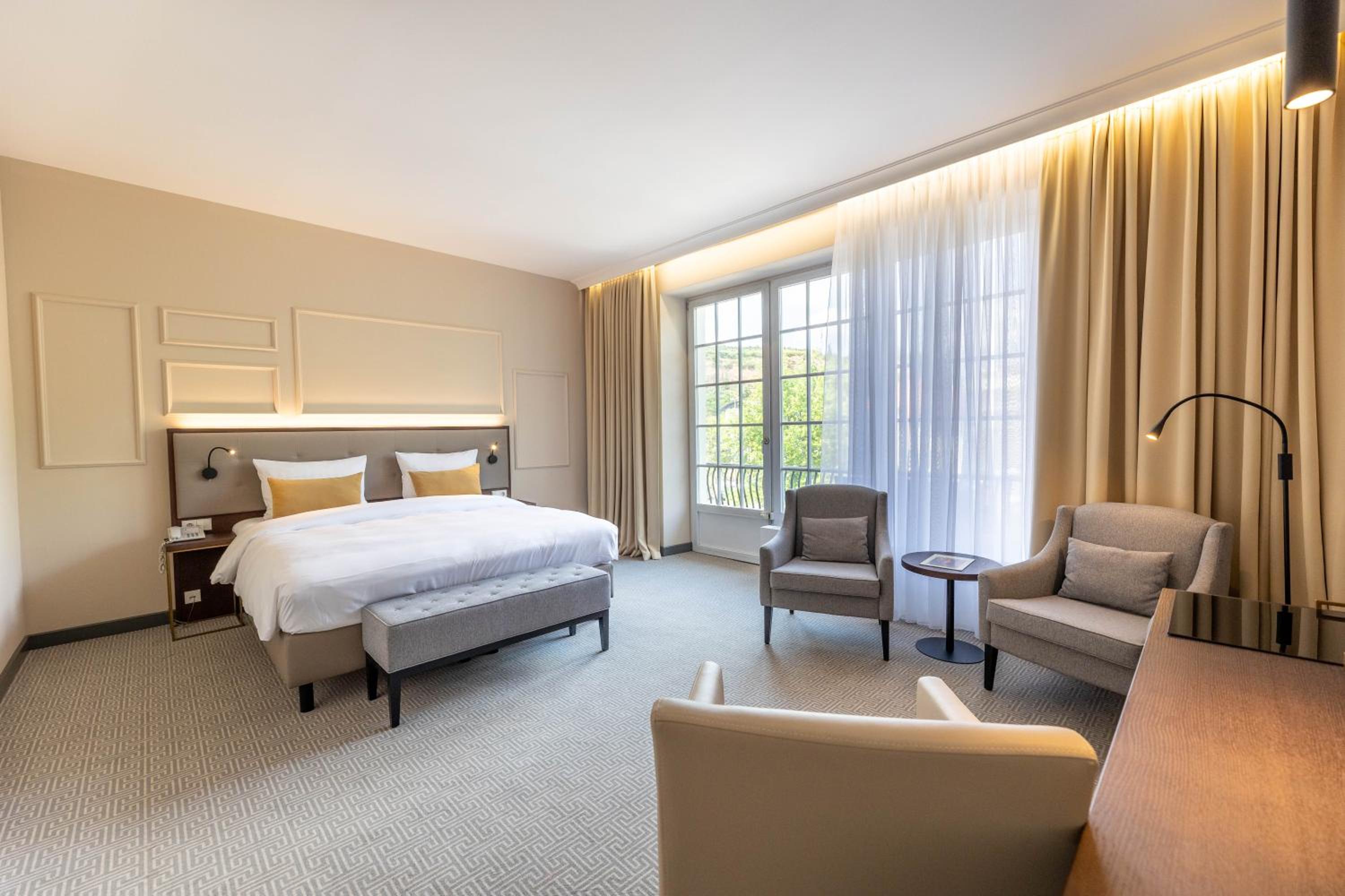 Elegant Double Room - Photo 2