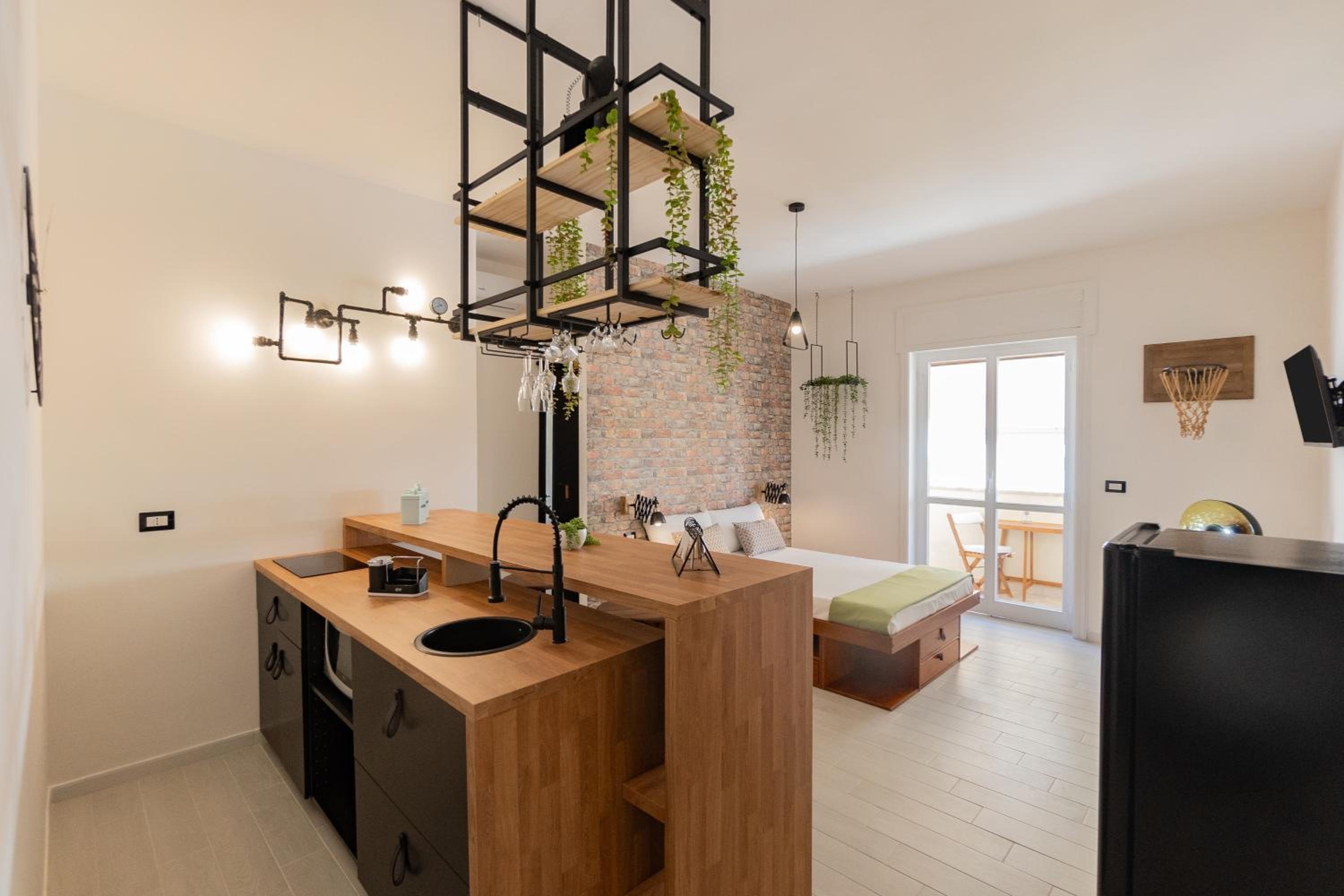 Superior One-Bedroom Apartment with Balcony