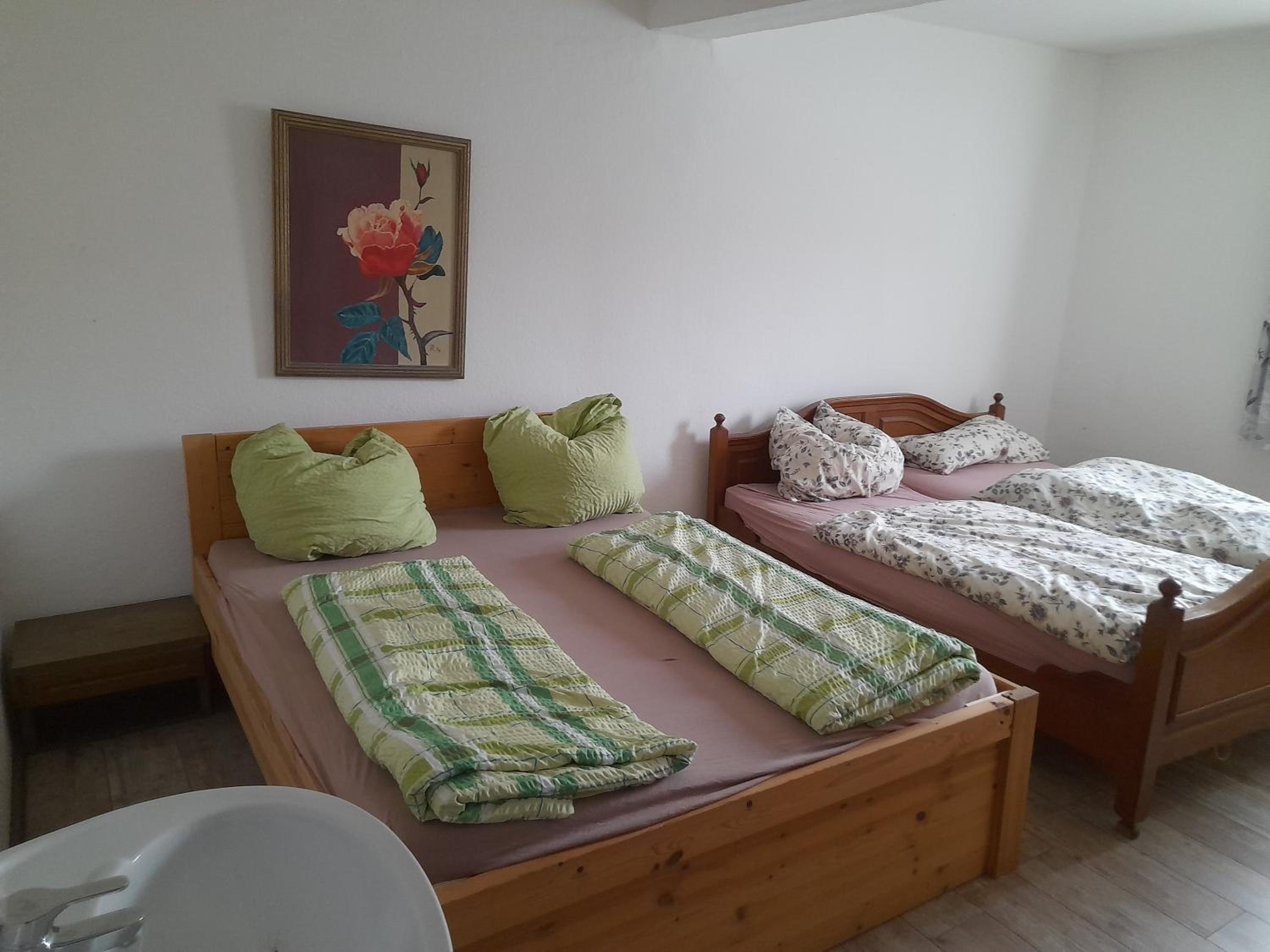 King Room with Two King Beds - Photo 4