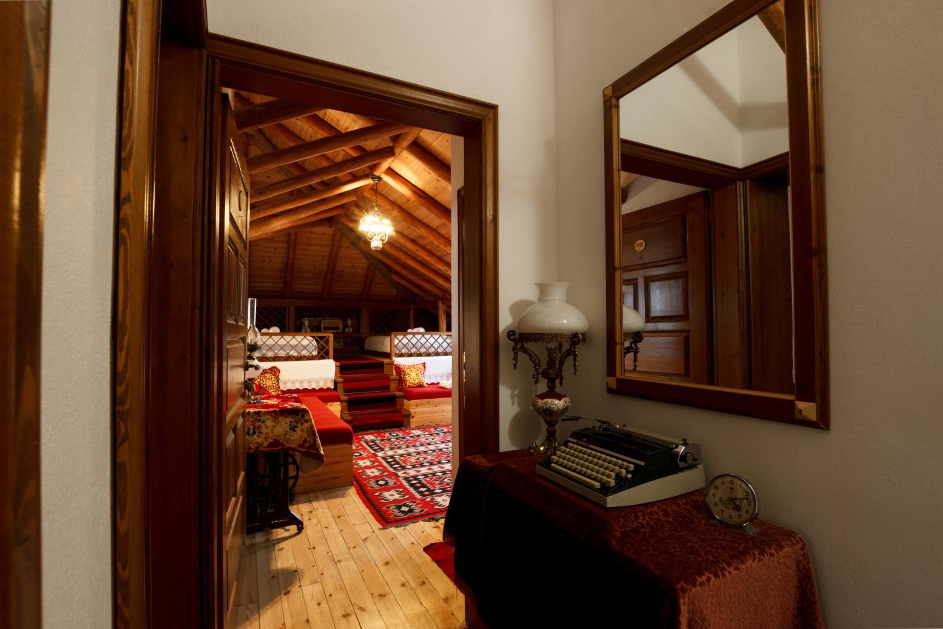 Deluxe Junior Suite