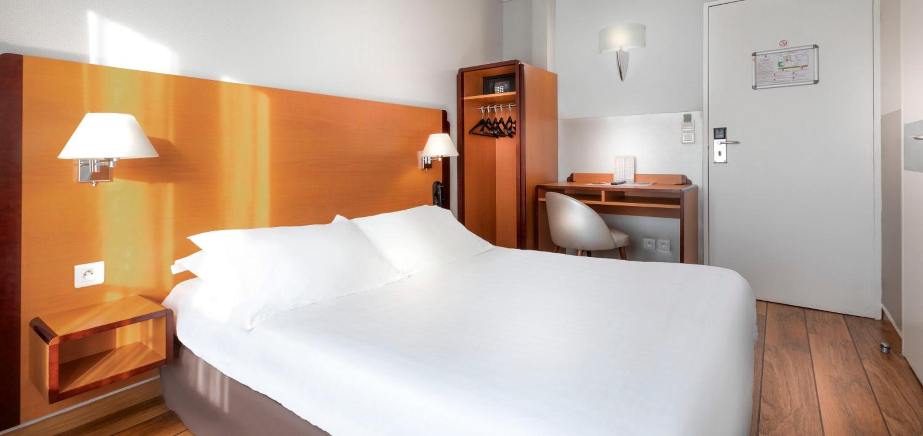 Double Room photo 3