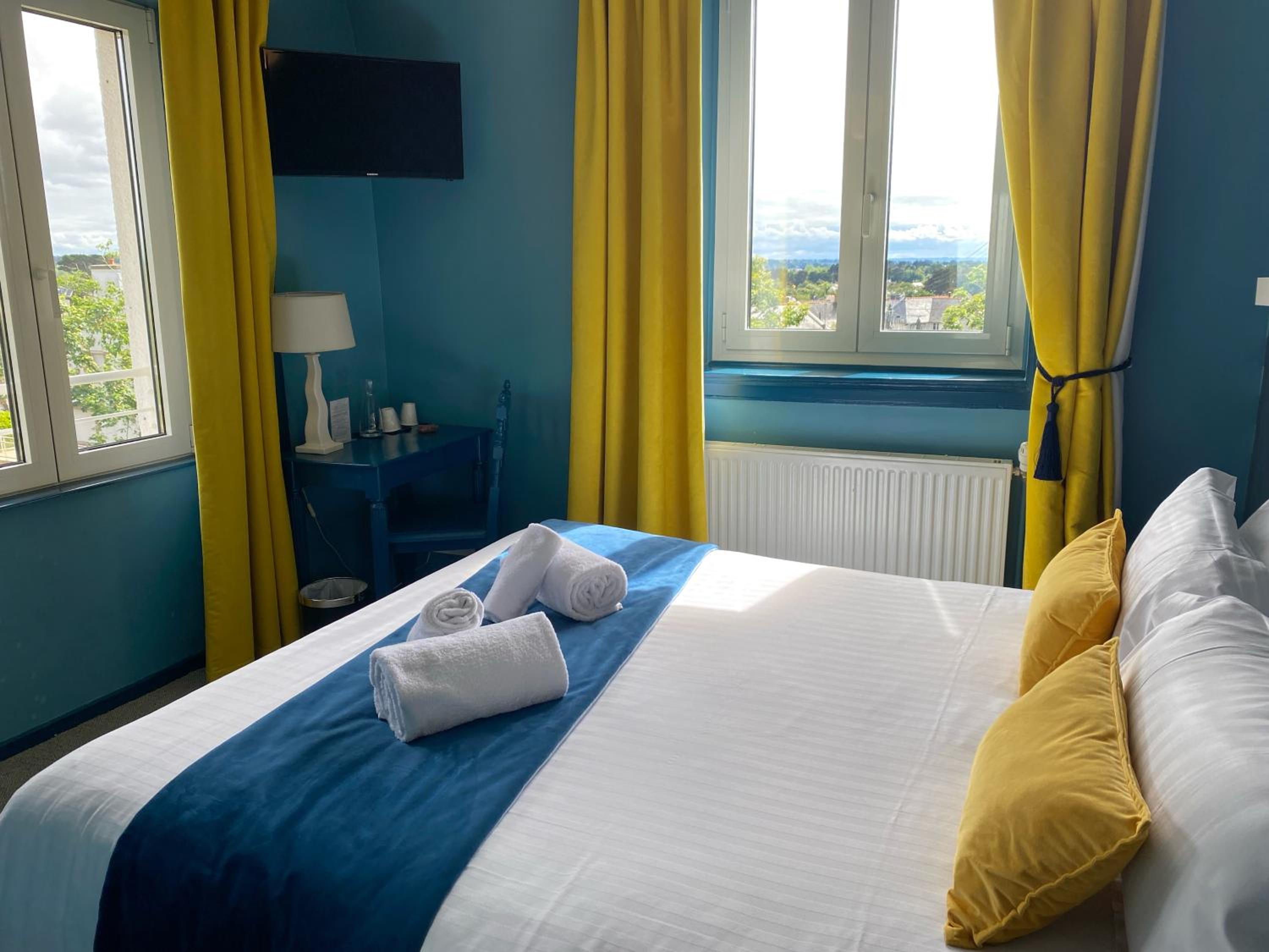 Standard Double Room - Photo 1