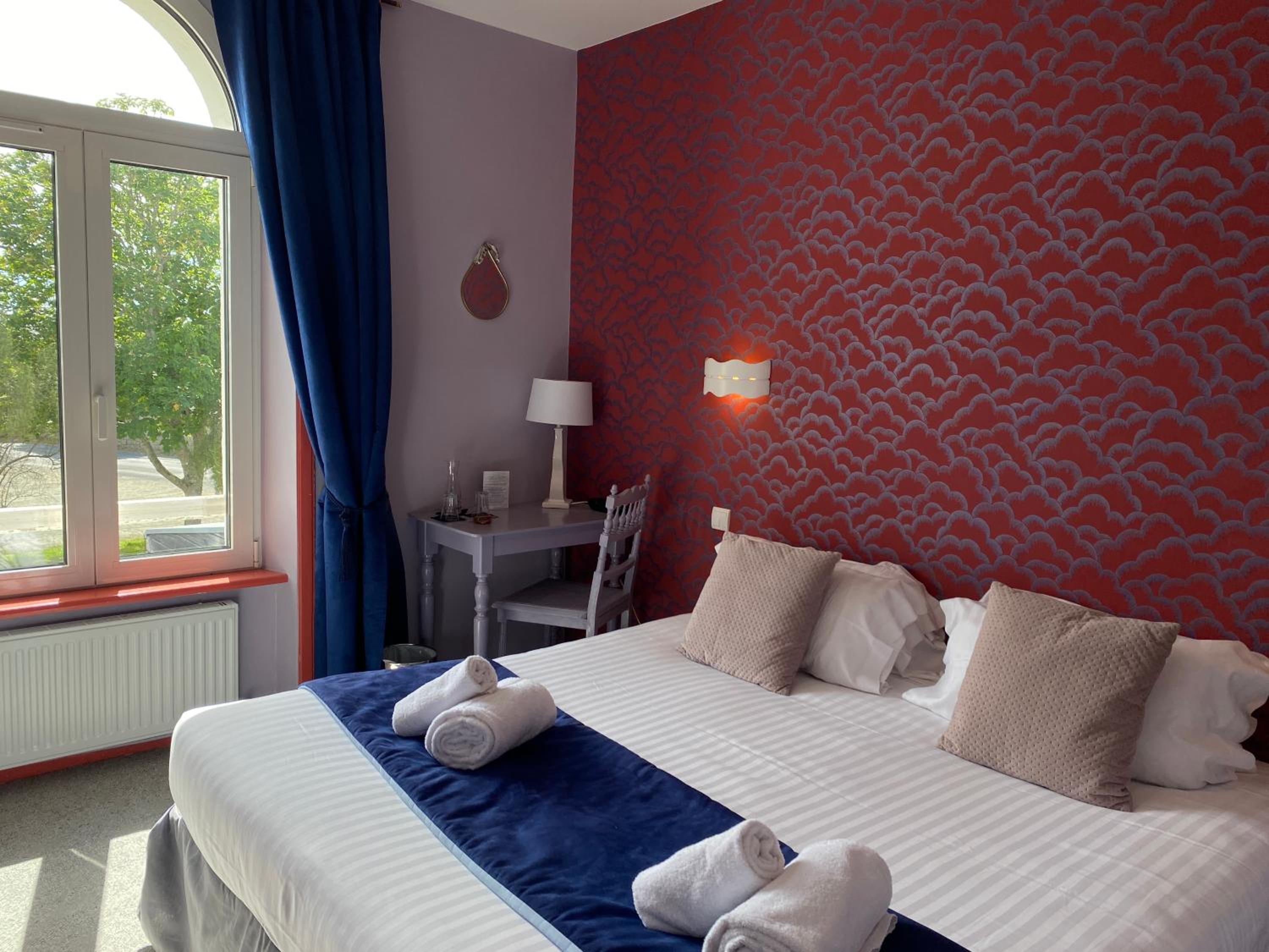 Standard Double Room - Photo 6