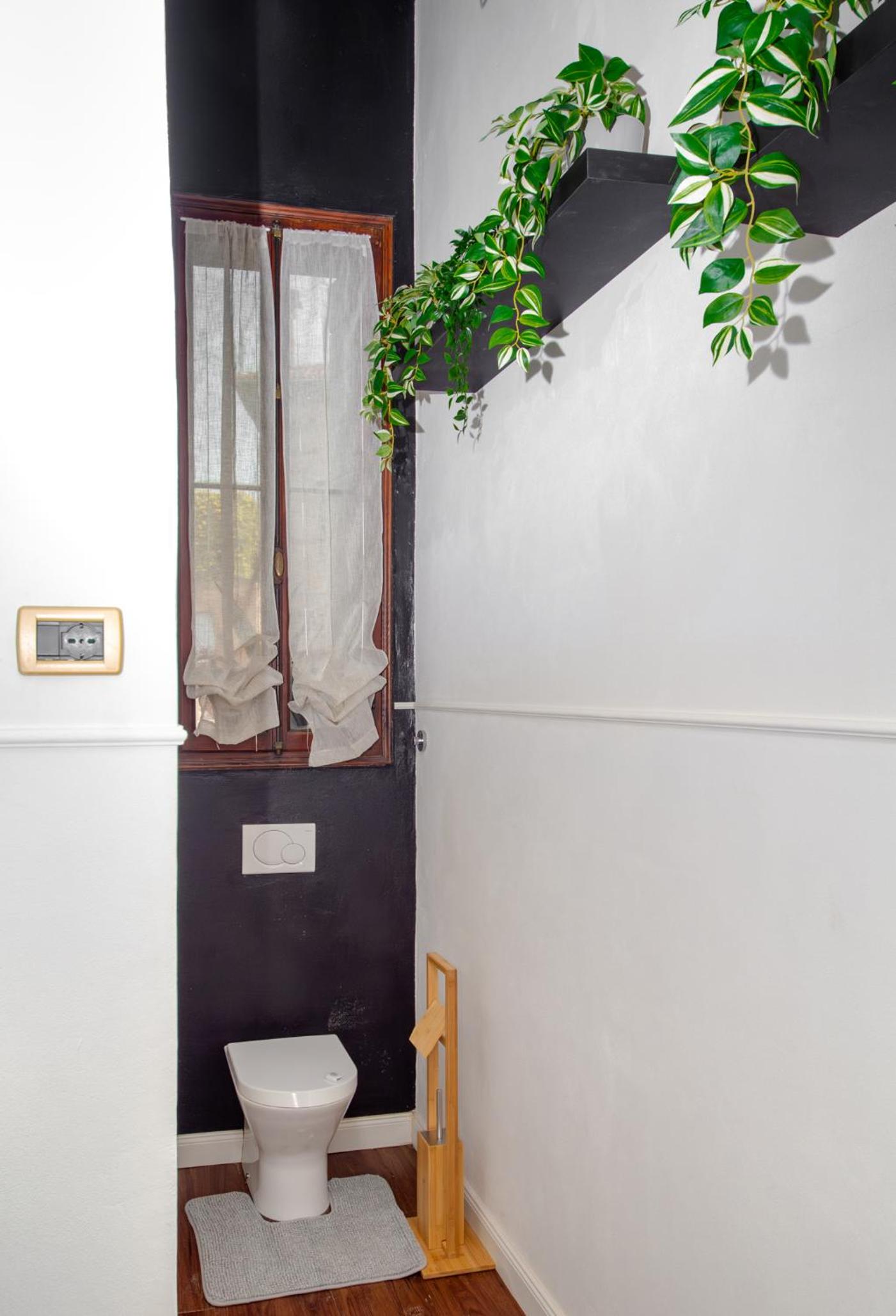 Two-Bedroom Apartment photo 2