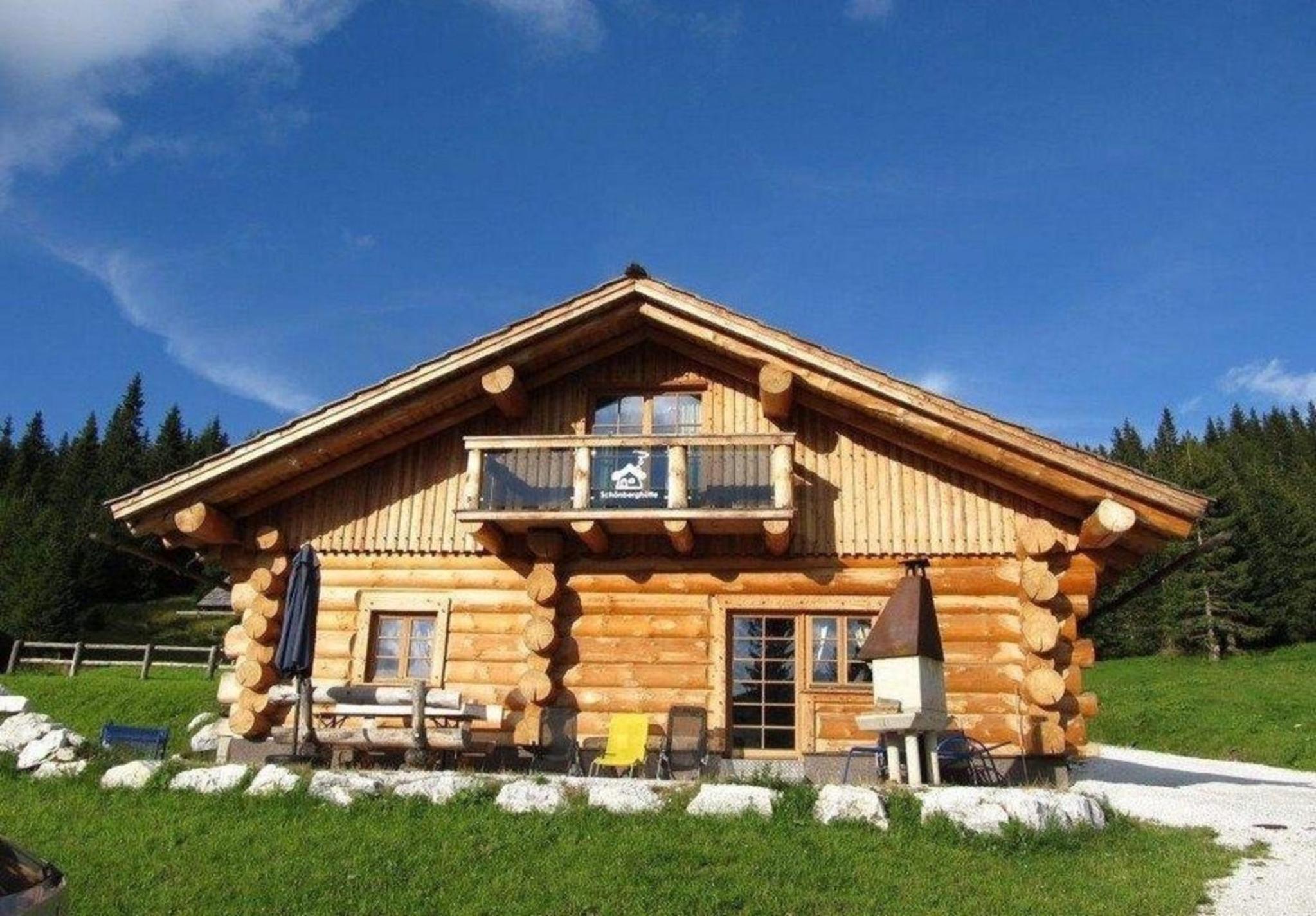 Three-Bedroom Vacation Home  photo 2