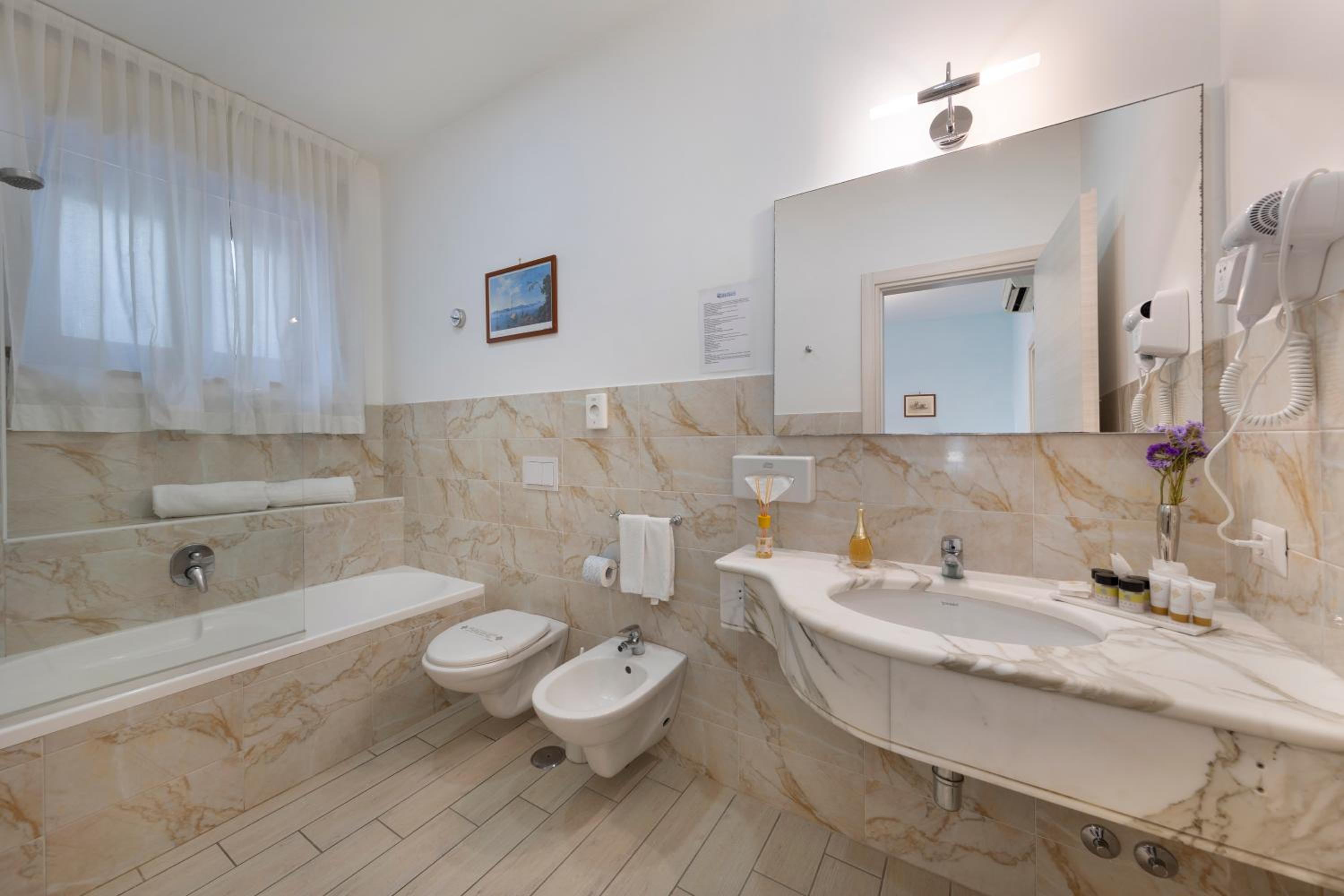Double Room with Park View photo 2