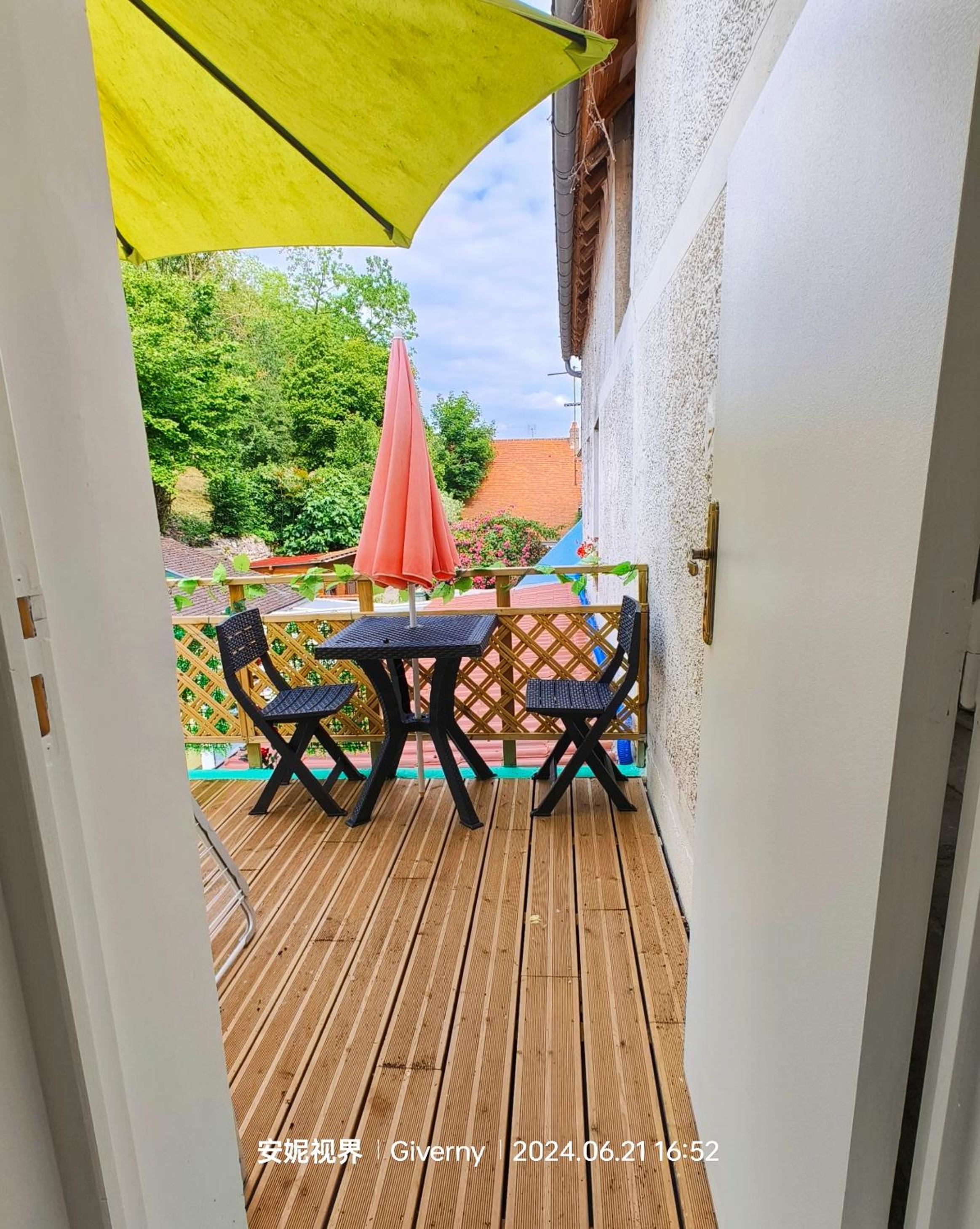 Double Room (1 Adult + 1 Child) photo 3