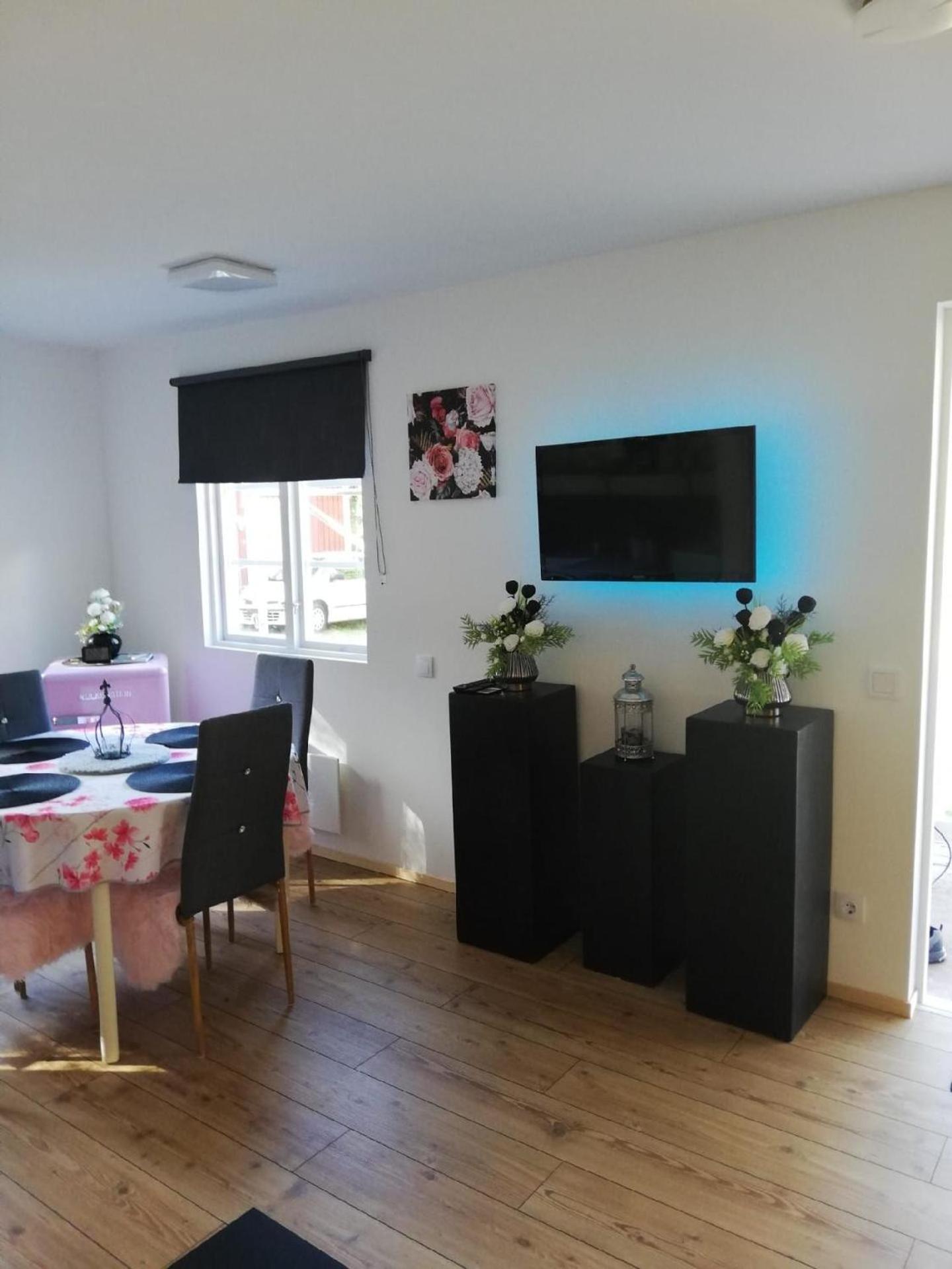 Apartment photo 3