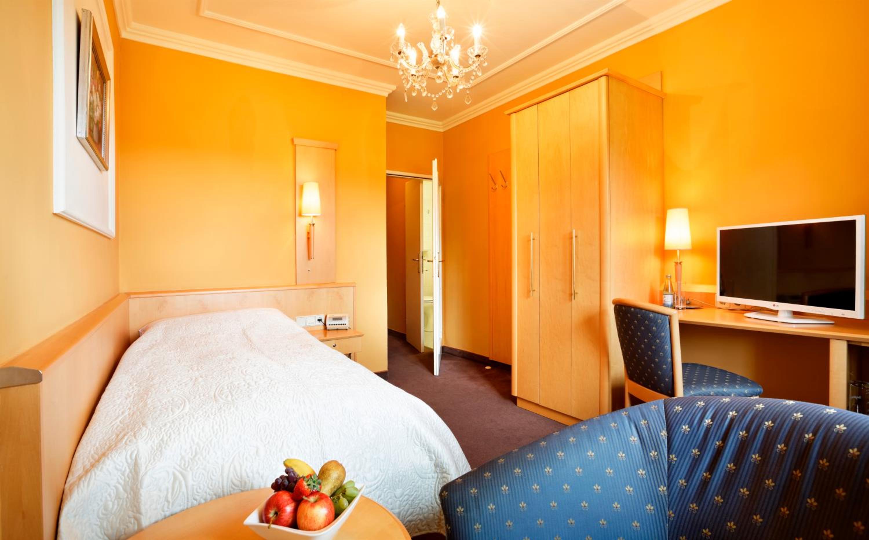 Single Room