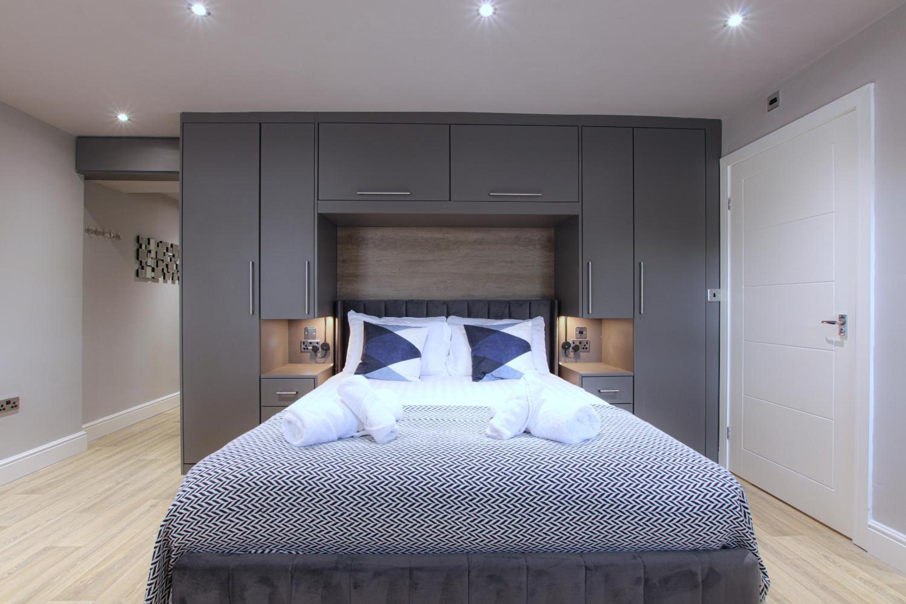 Deluxe King Room