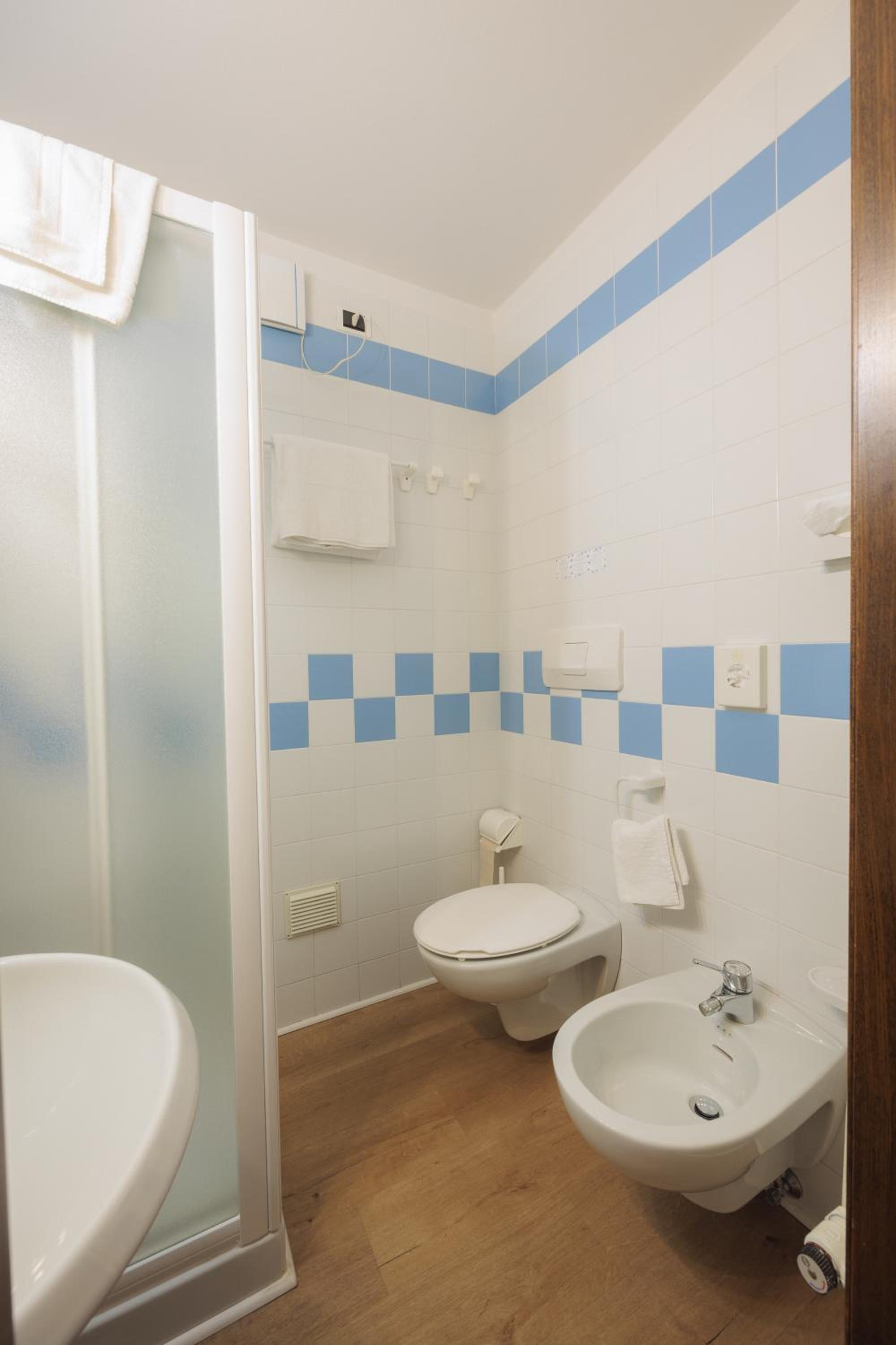 Single Room photo 3
