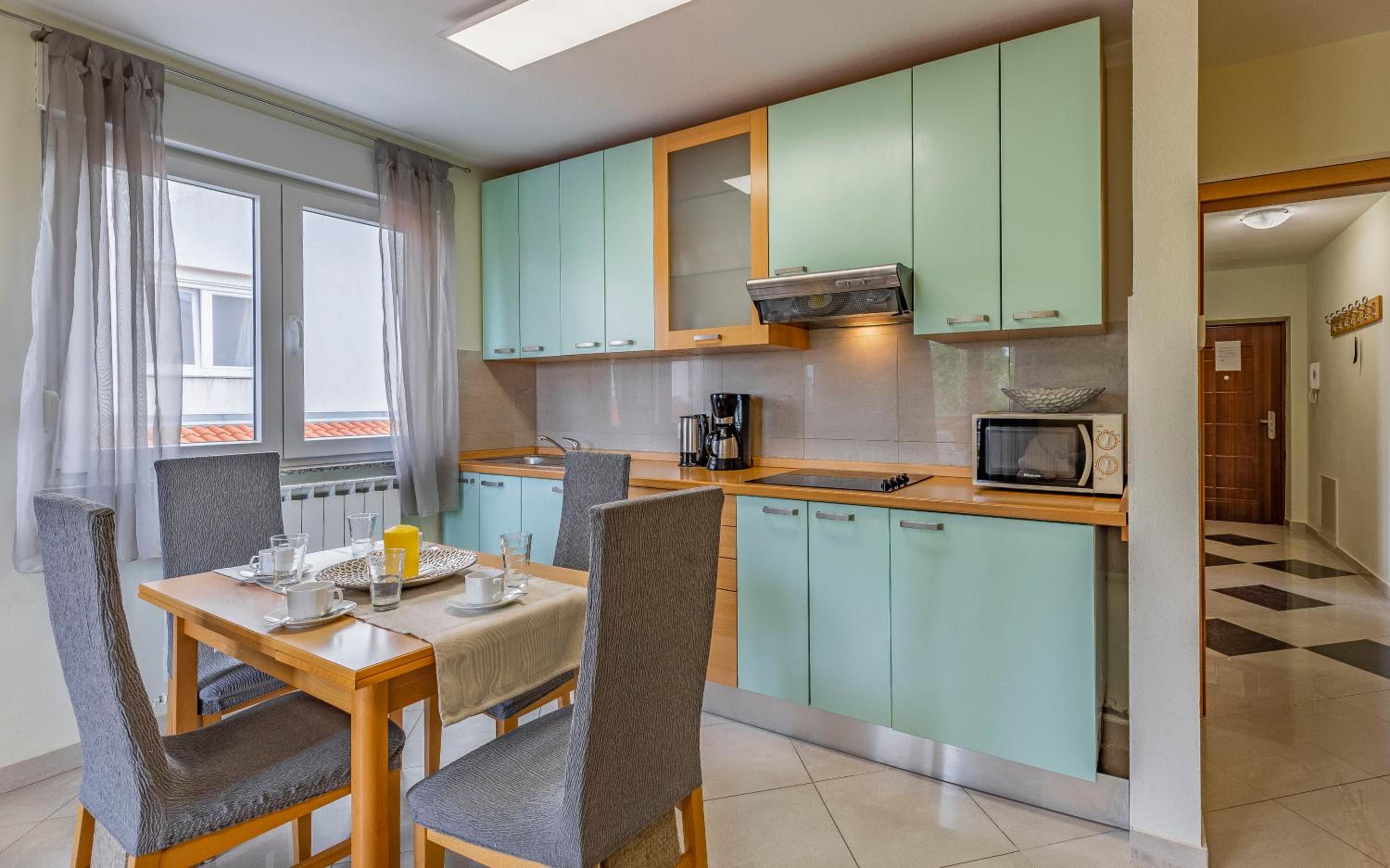 Apartment with Sea View photo 3