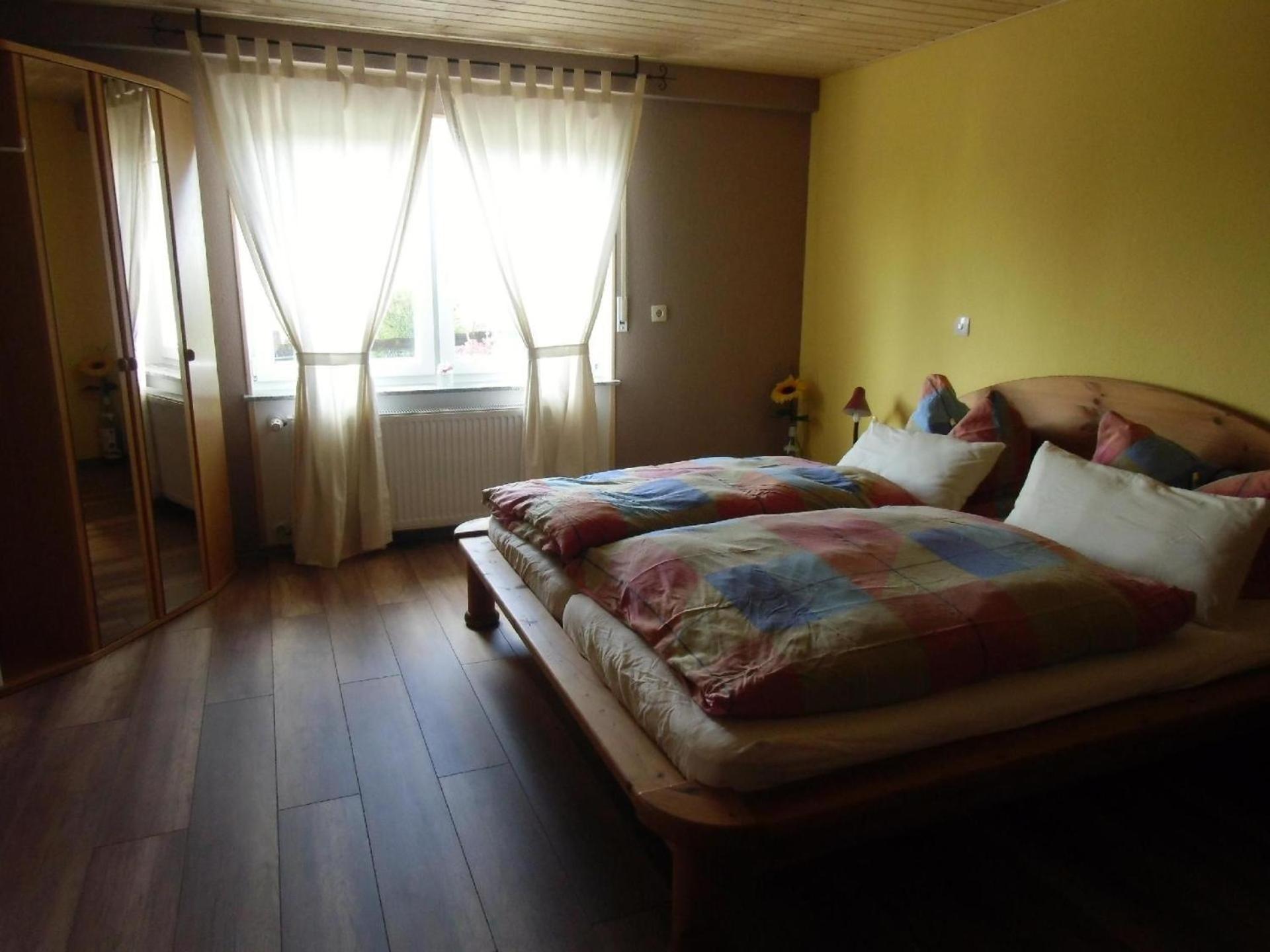 Apartment photo 2