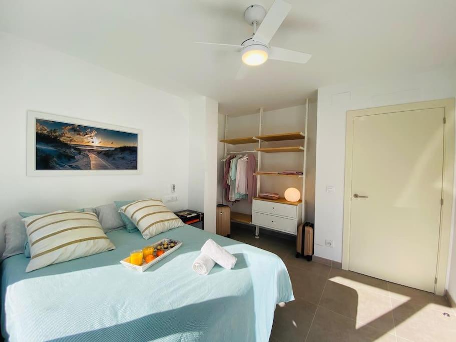 APARTAMENTOS AQUARIUM 100 m2 ビーチの隣, 写真 19