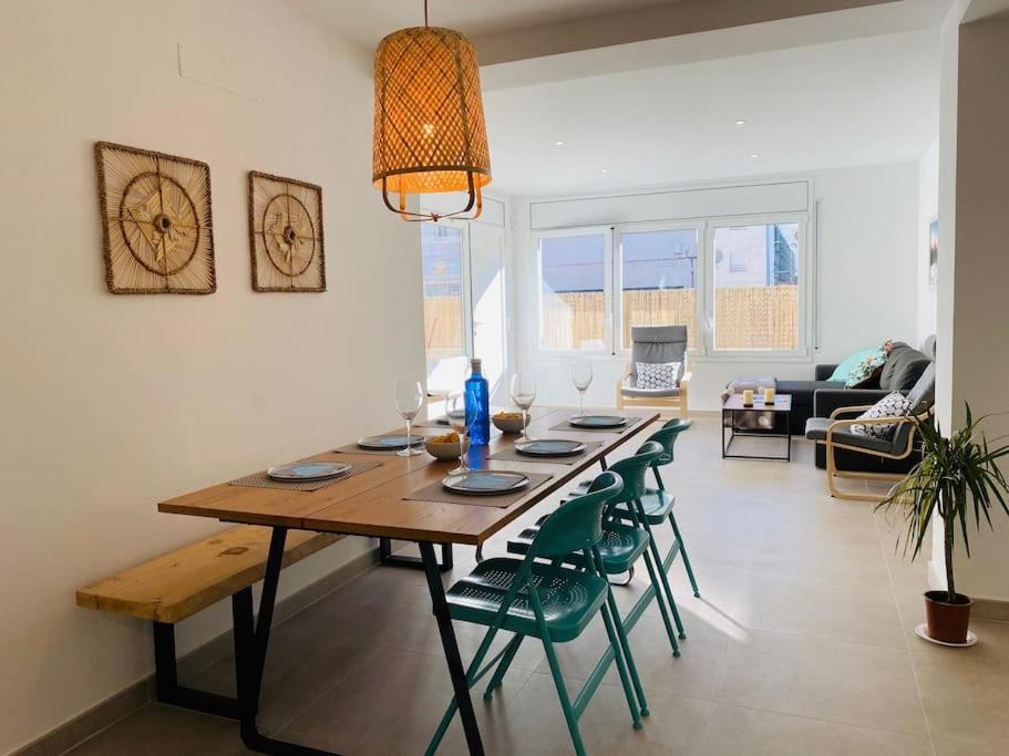 APARTAMENTOS AQUARIUM 100 m2 ビーチの隣, 写真 35