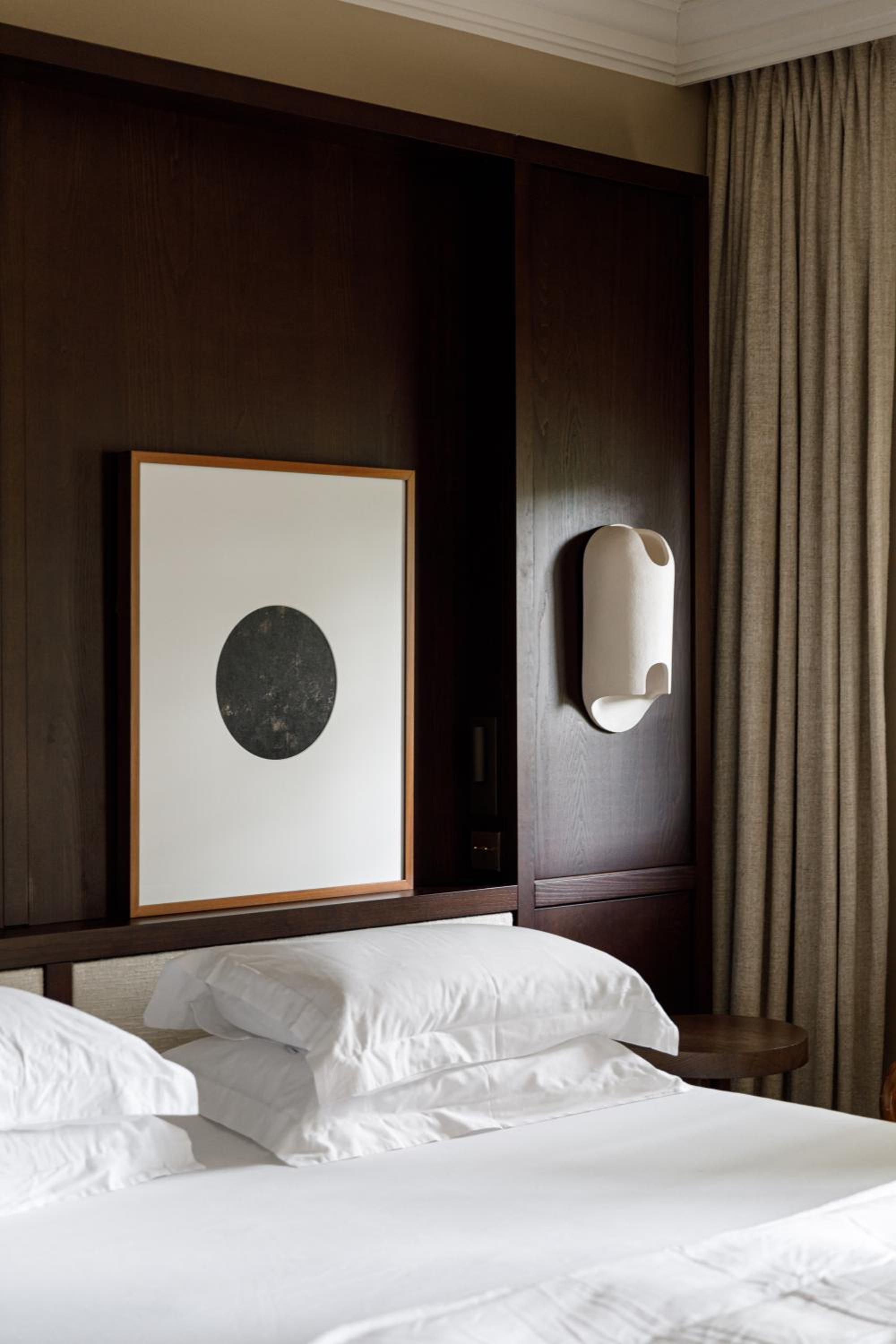 Prestige Room - Photo 14