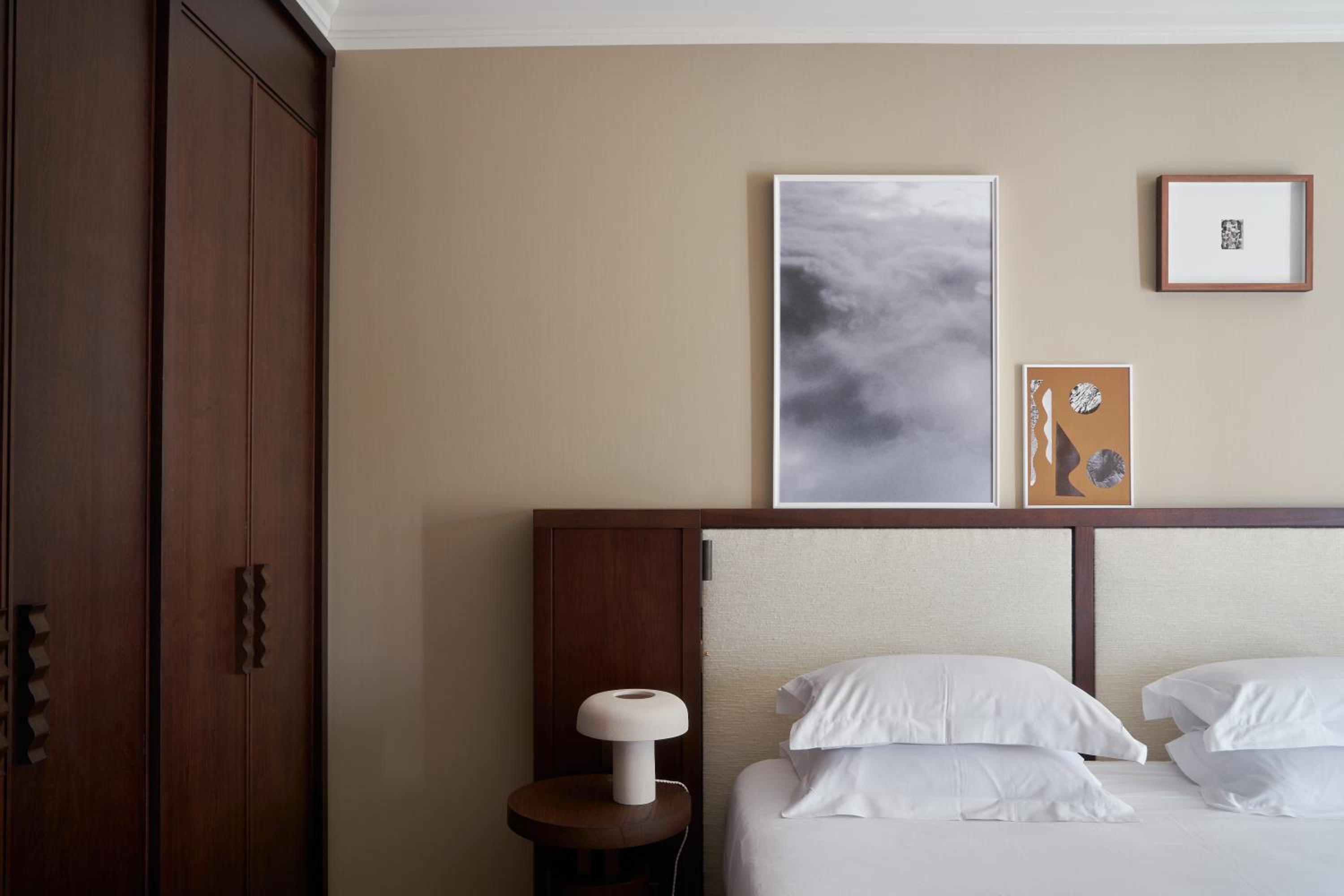 Prestige Room - Photo 20