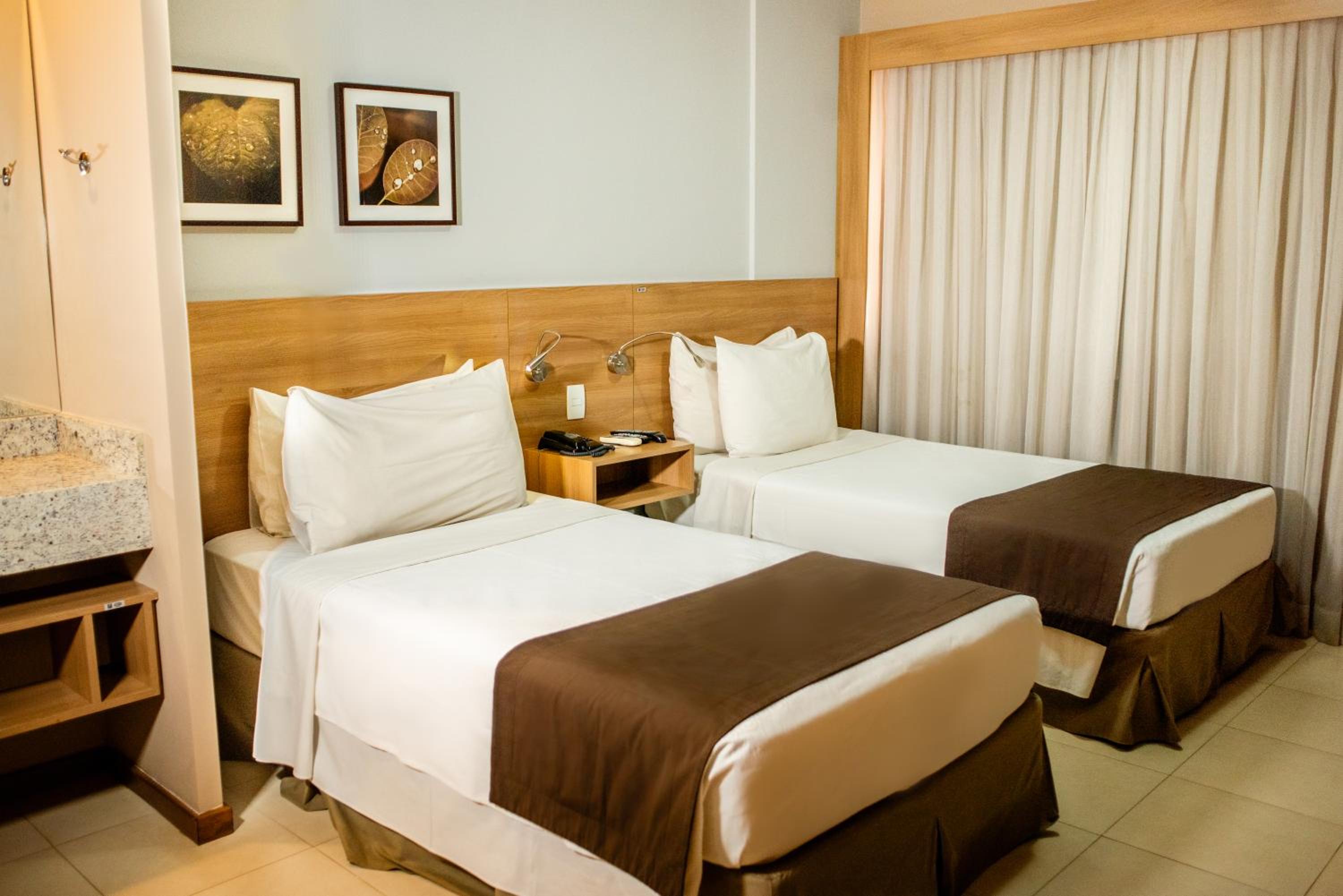 Superior Twin Room - Photo 1
