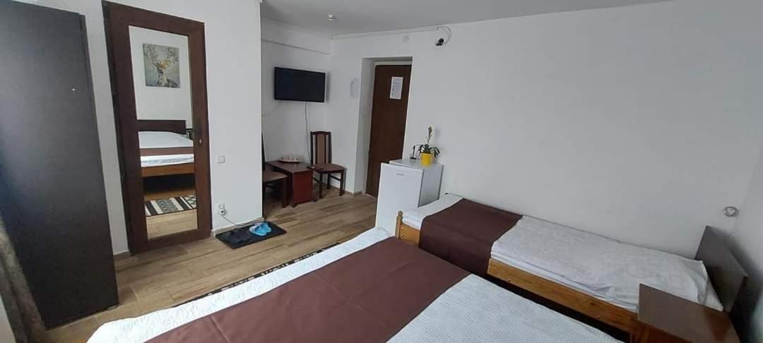 Triple Room - Photo 9