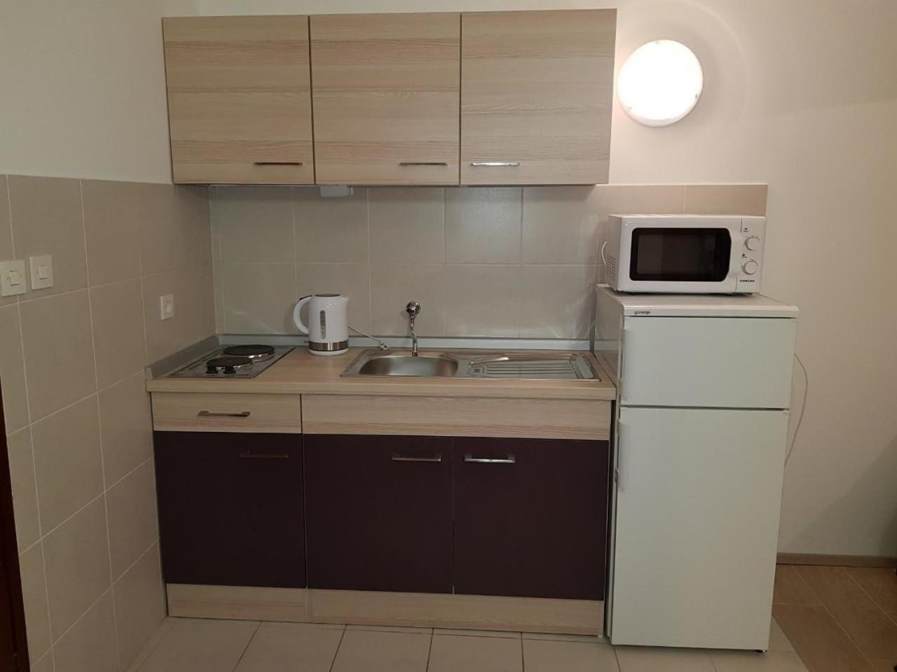 Apartment photo 3
