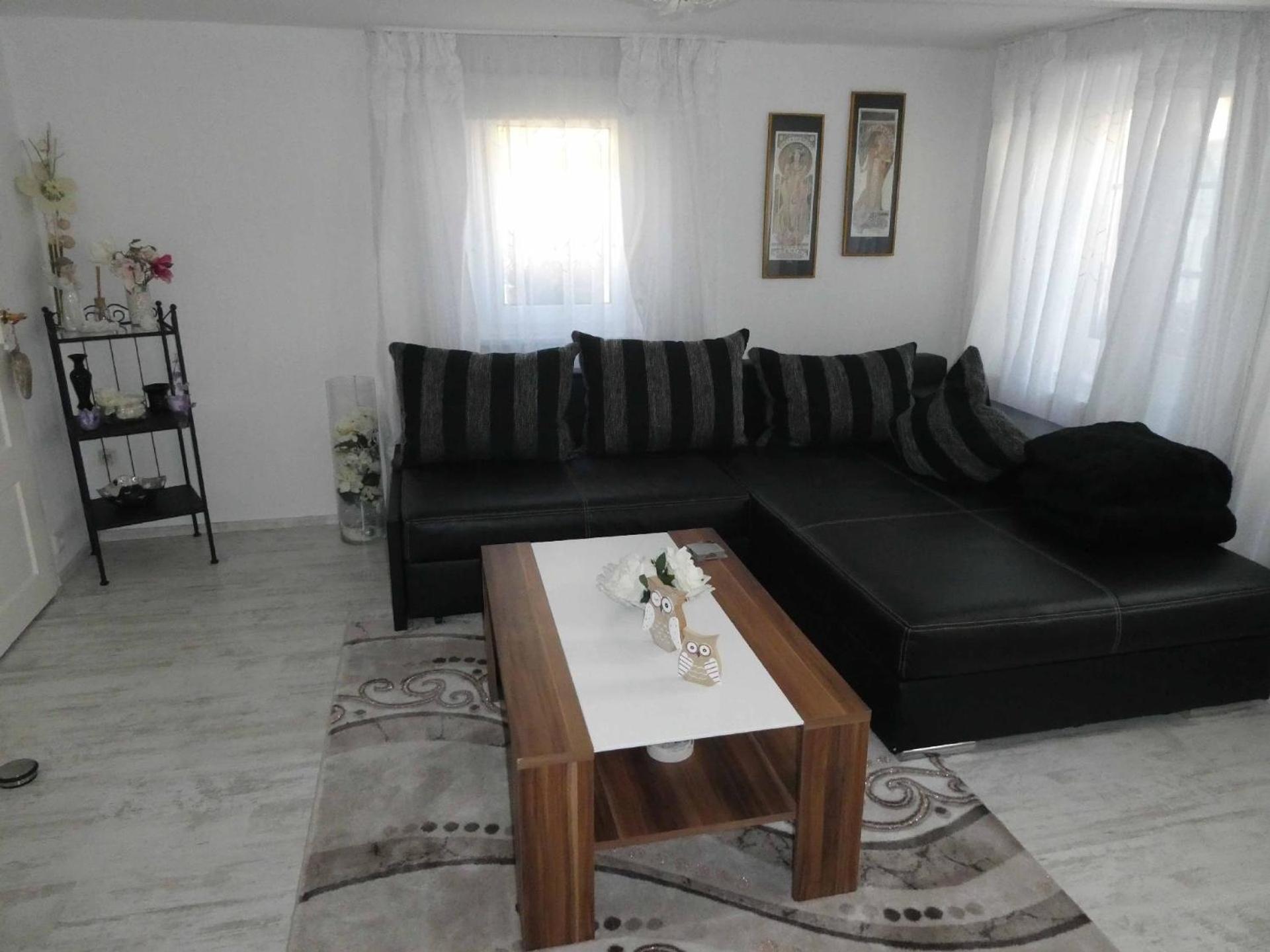 Apartment photo 1