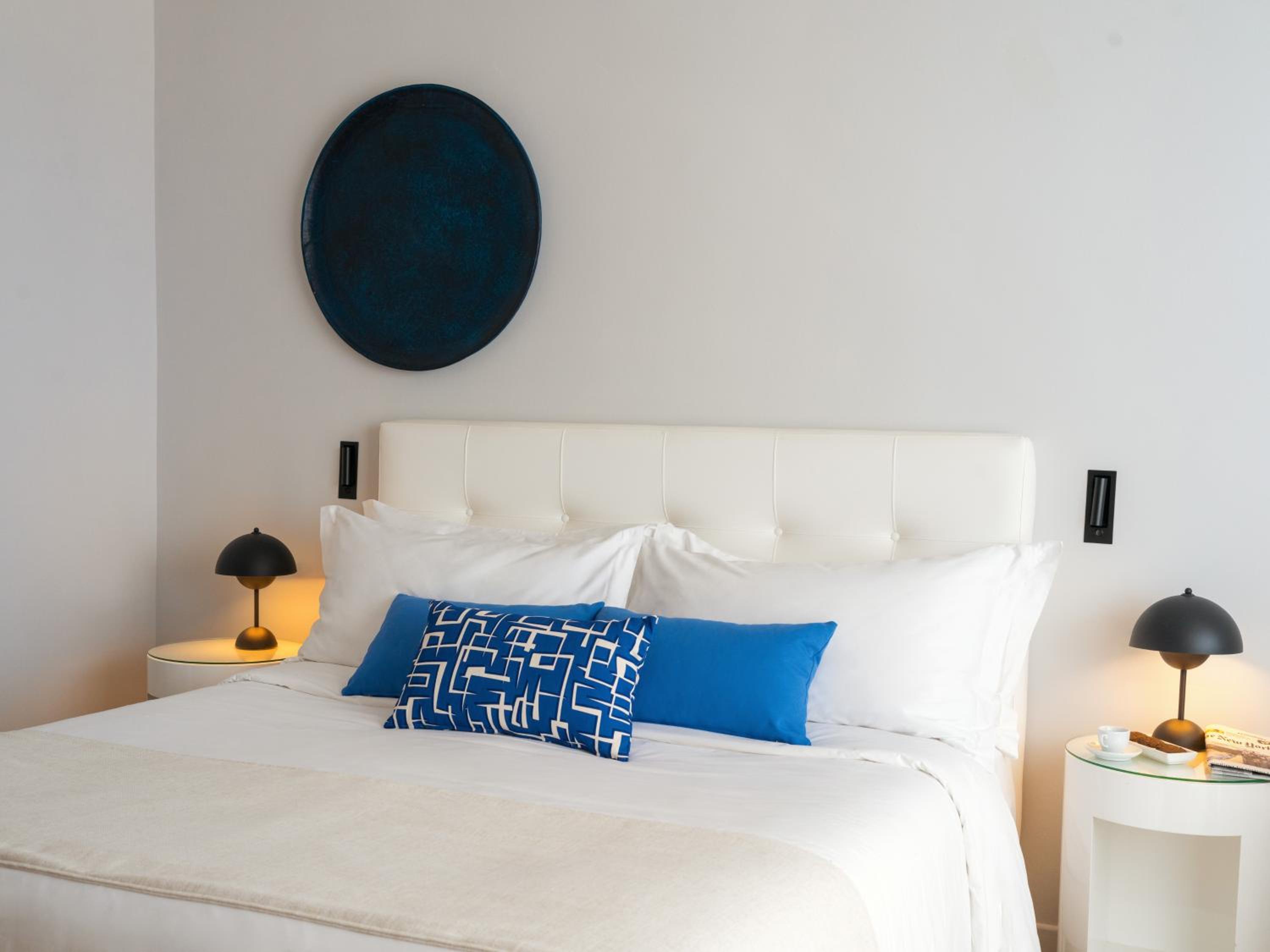 Ivory Junior Suite