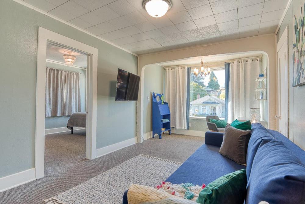 Apartment photo 1