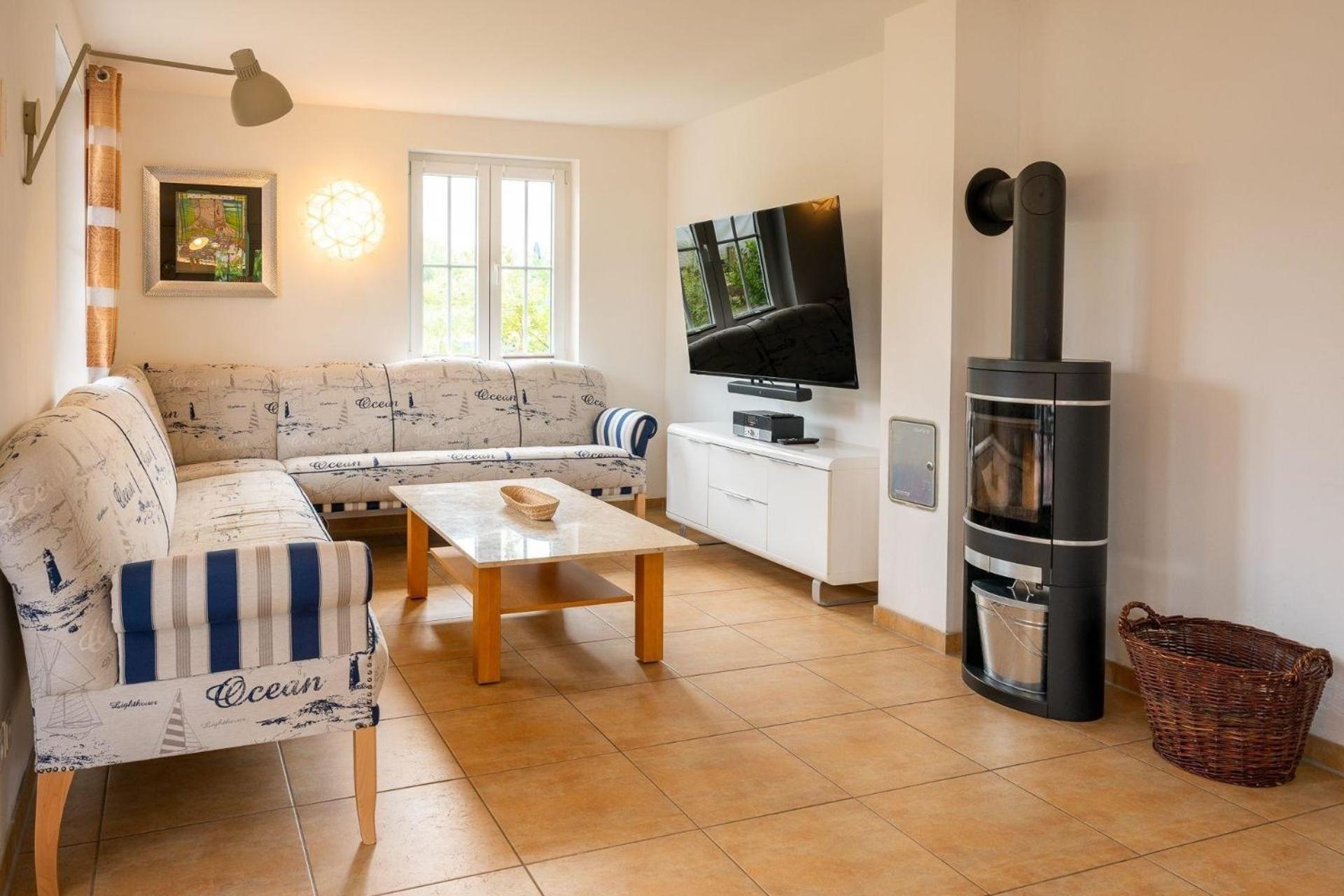 Five-Bedroom Holiday Home photo 1