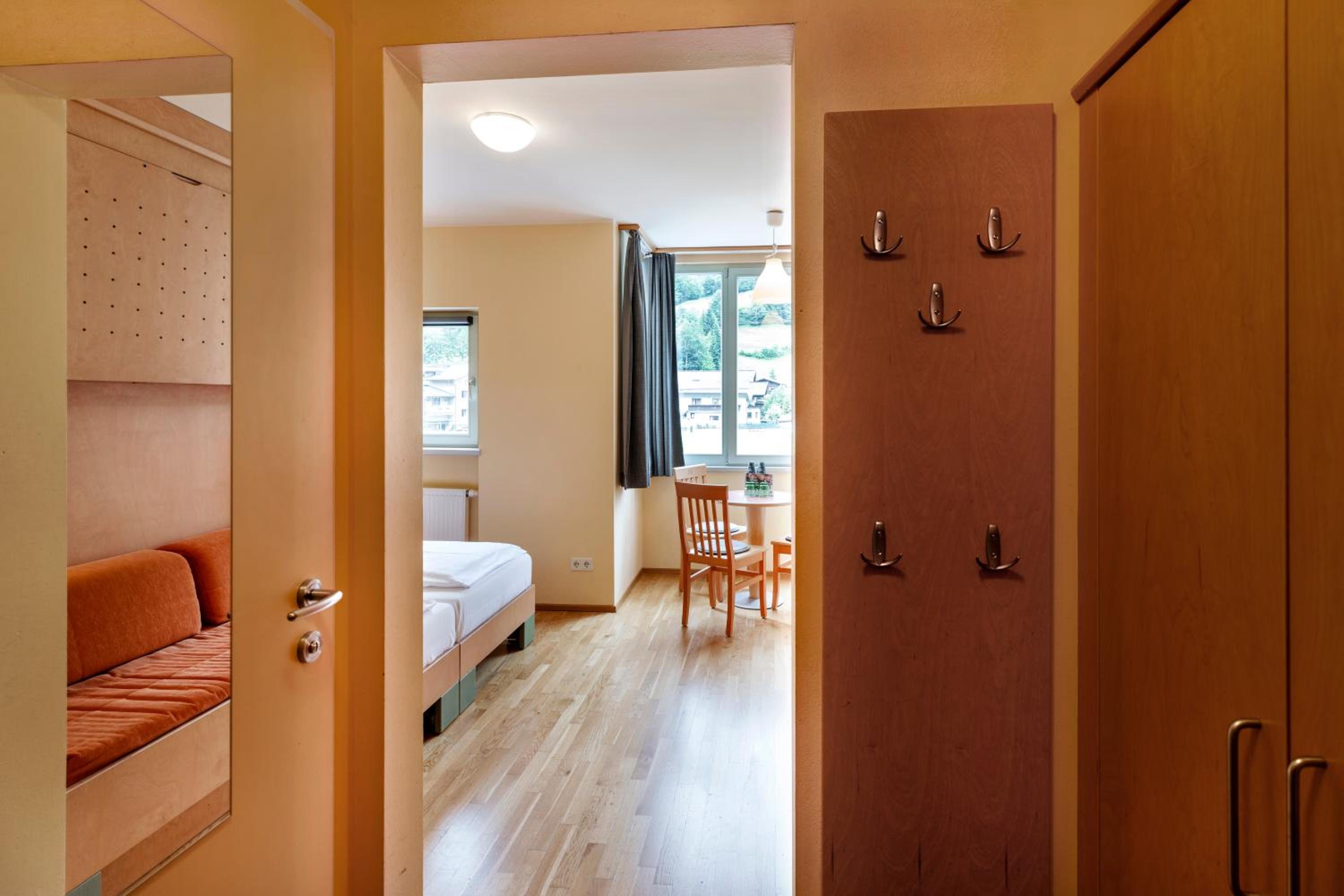 Quadruple Room - Photo 13
