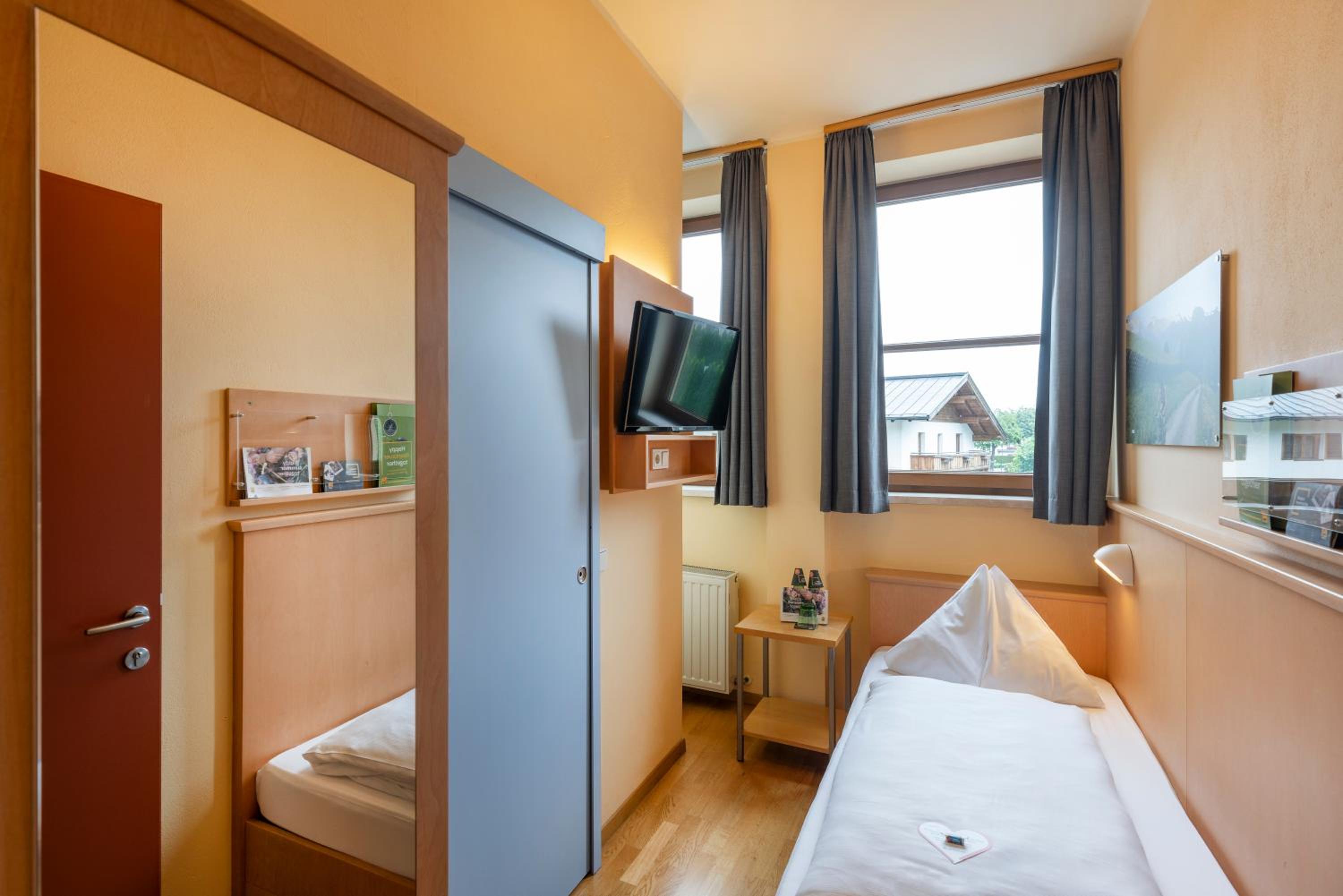 Quadruple Room - Photo 10