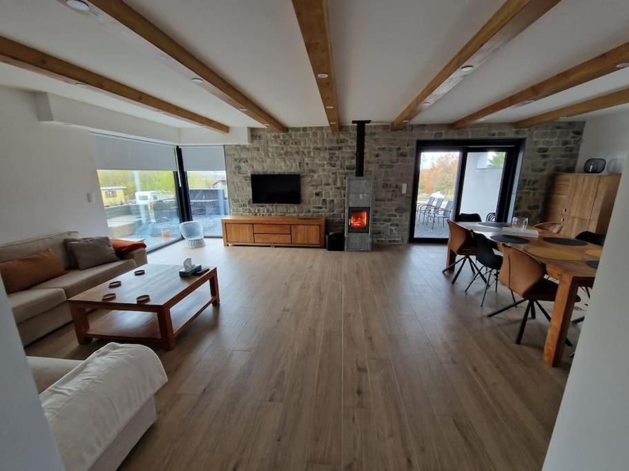 Four-Bedroom House photo 1