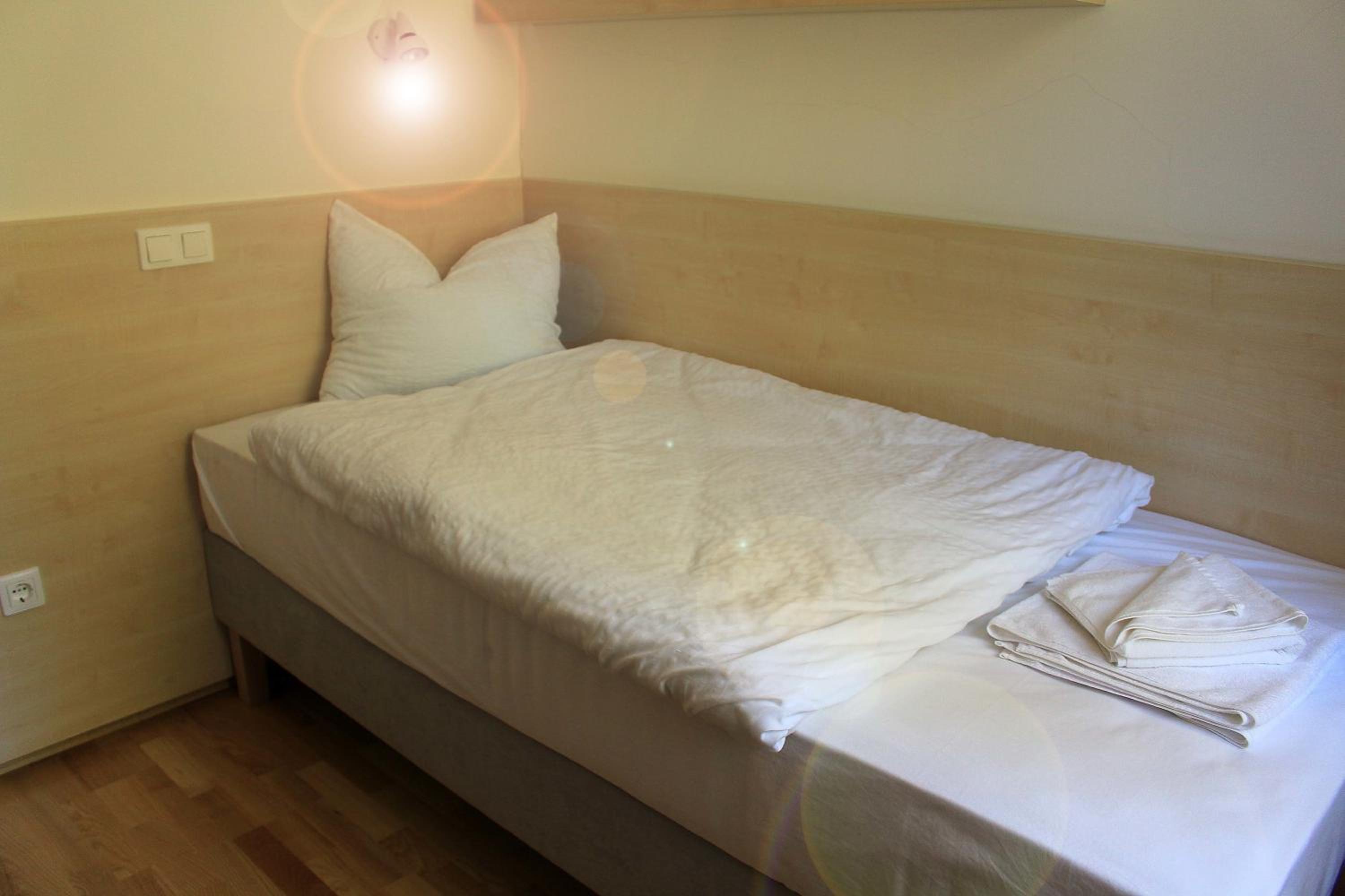Economy Double or Twin Room photo 2