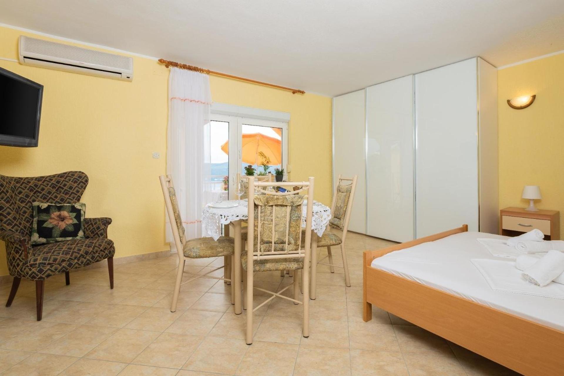 Two-Bedroom Holiday Home photo 1