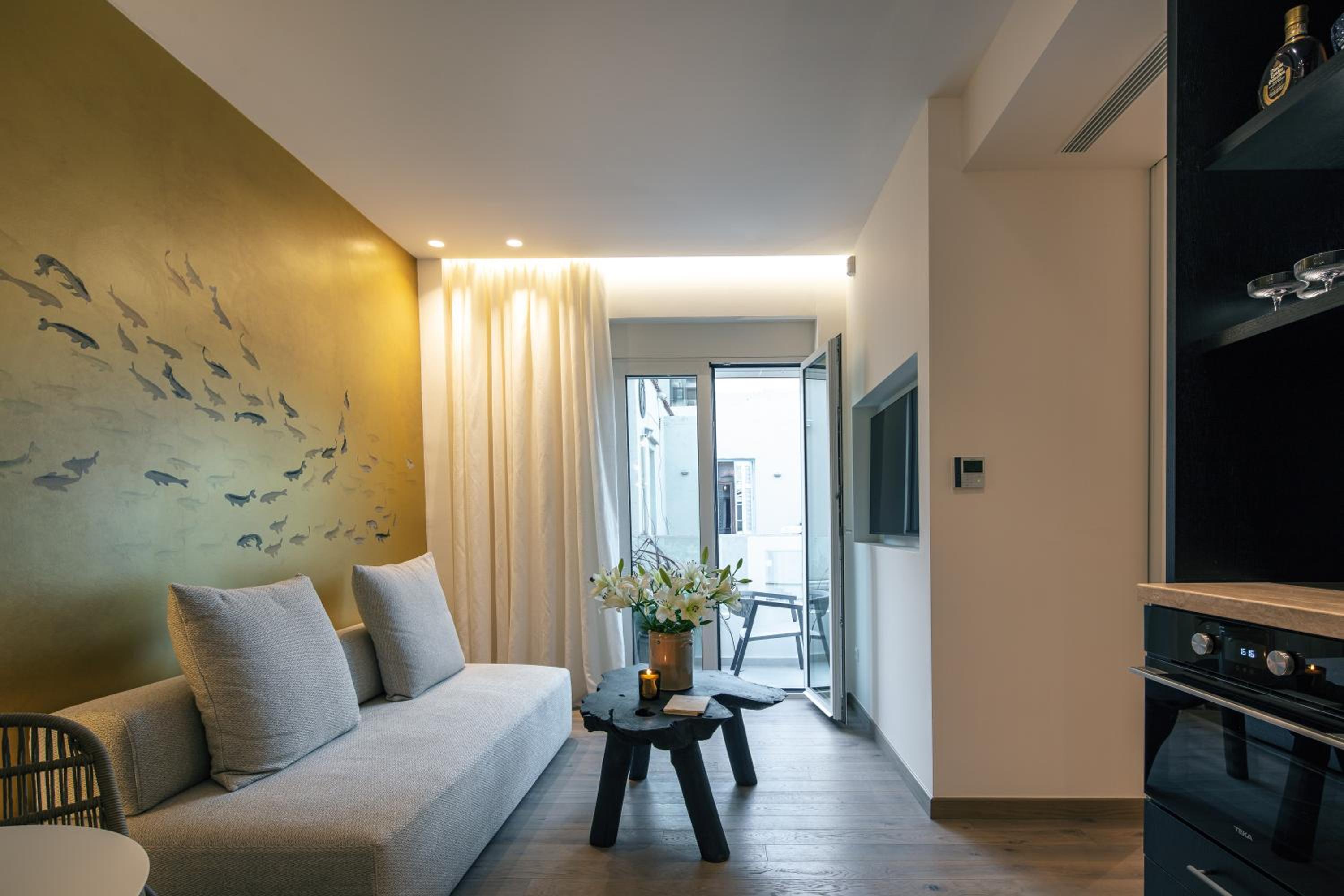 One-Bedroom Apartment