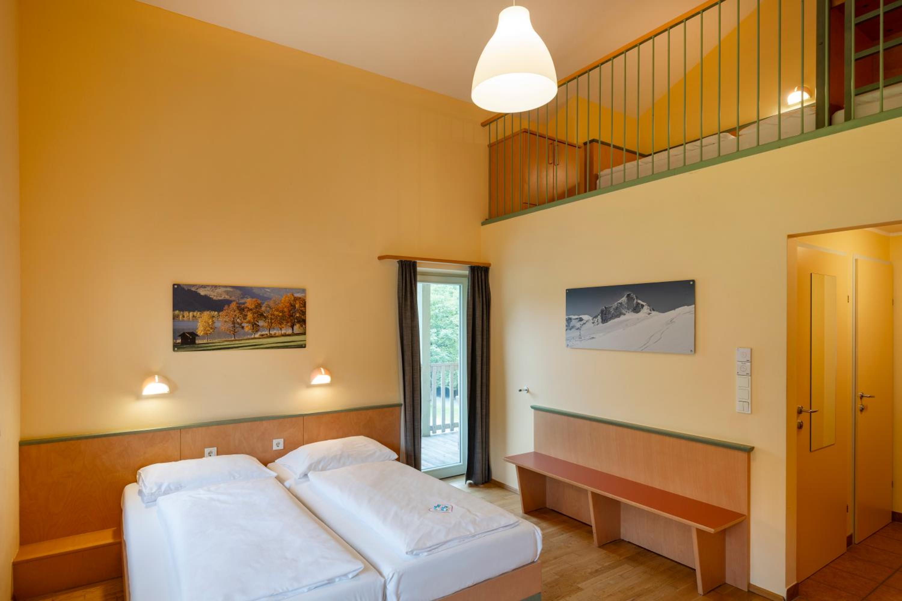 Family Room - Photo 7