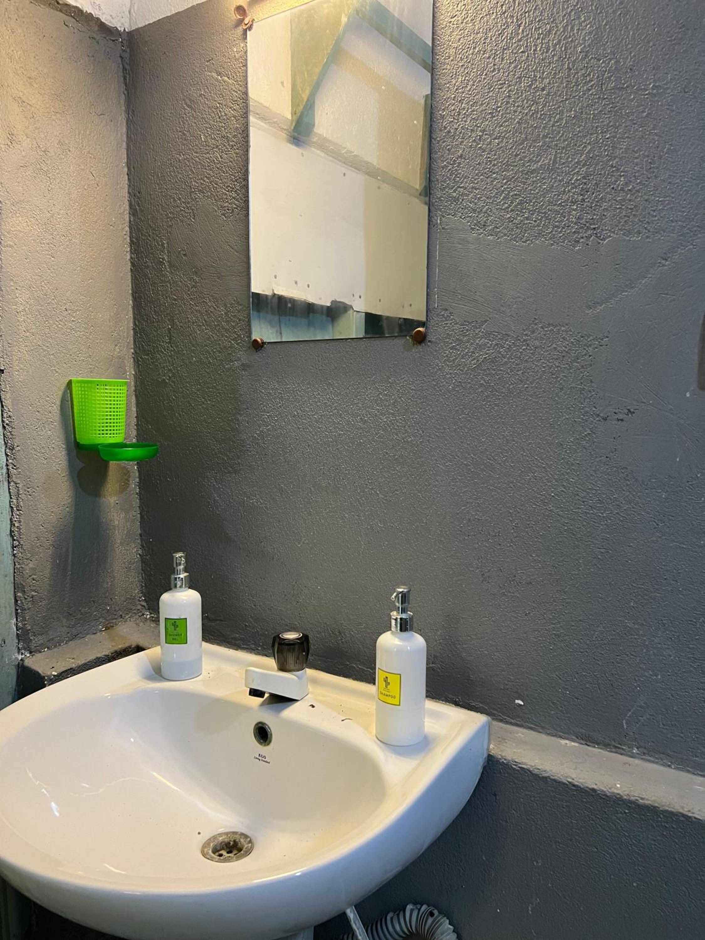Standard Double Room With Fan photo 2