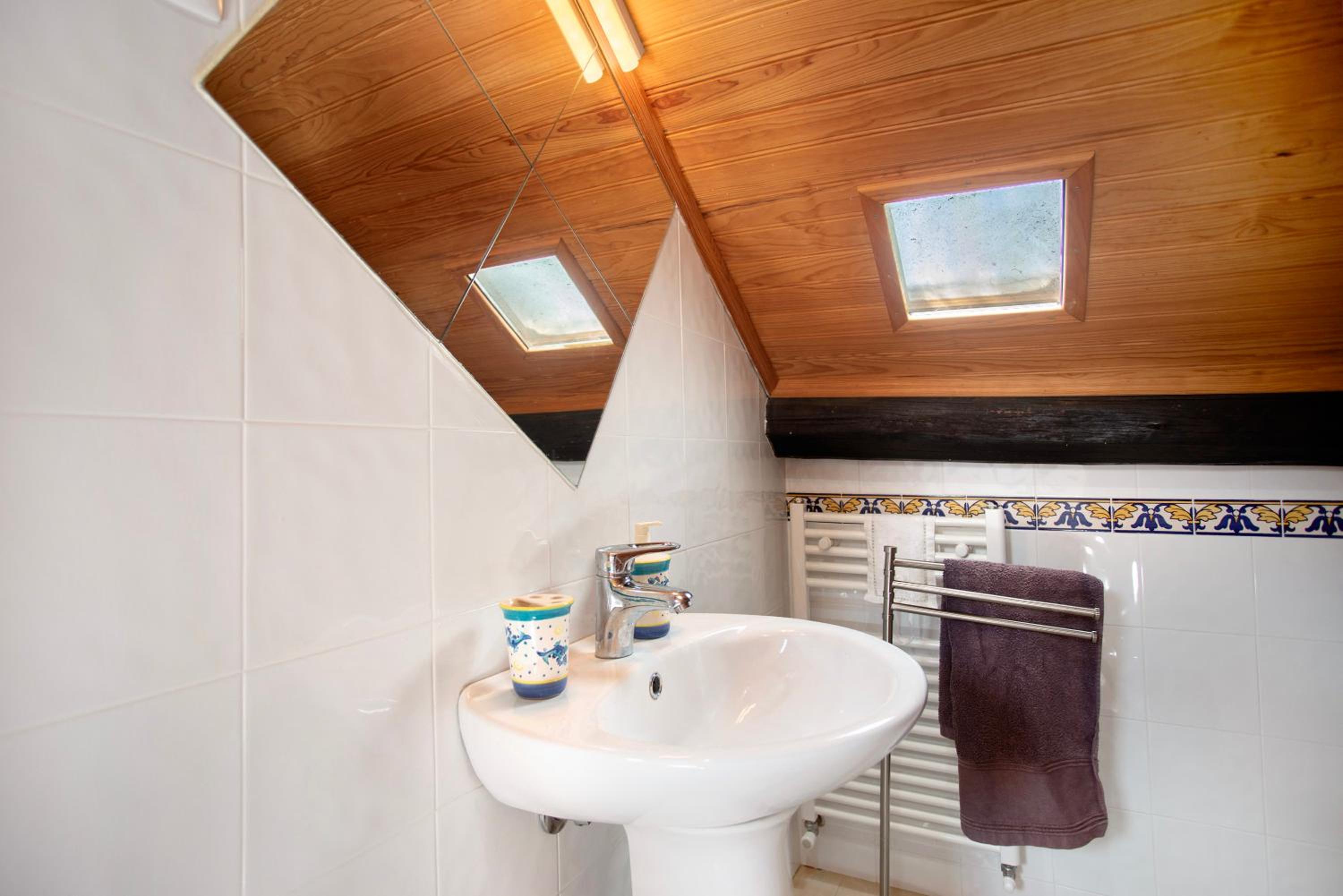 Triple Room with Shower photo 3