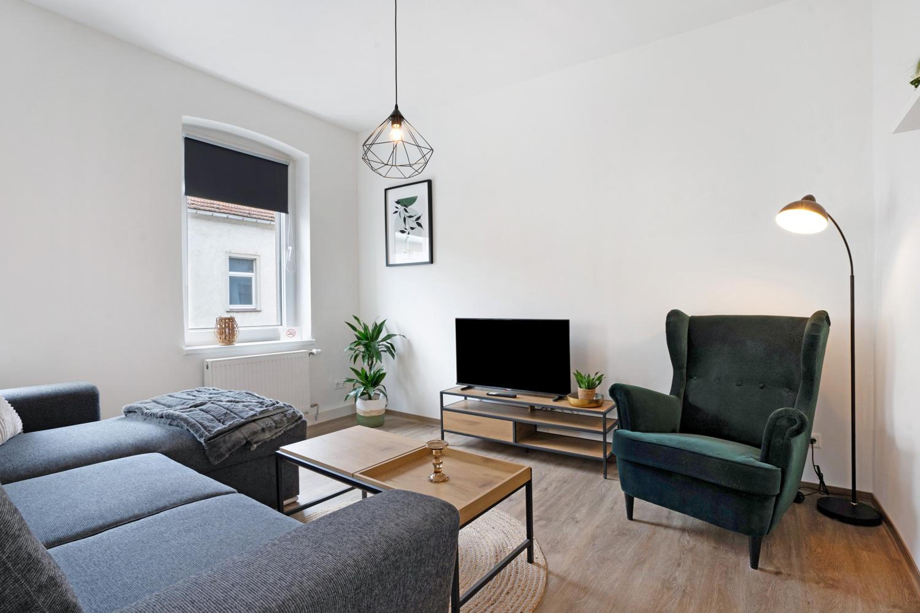One-Bedroom Apartment with Garden View