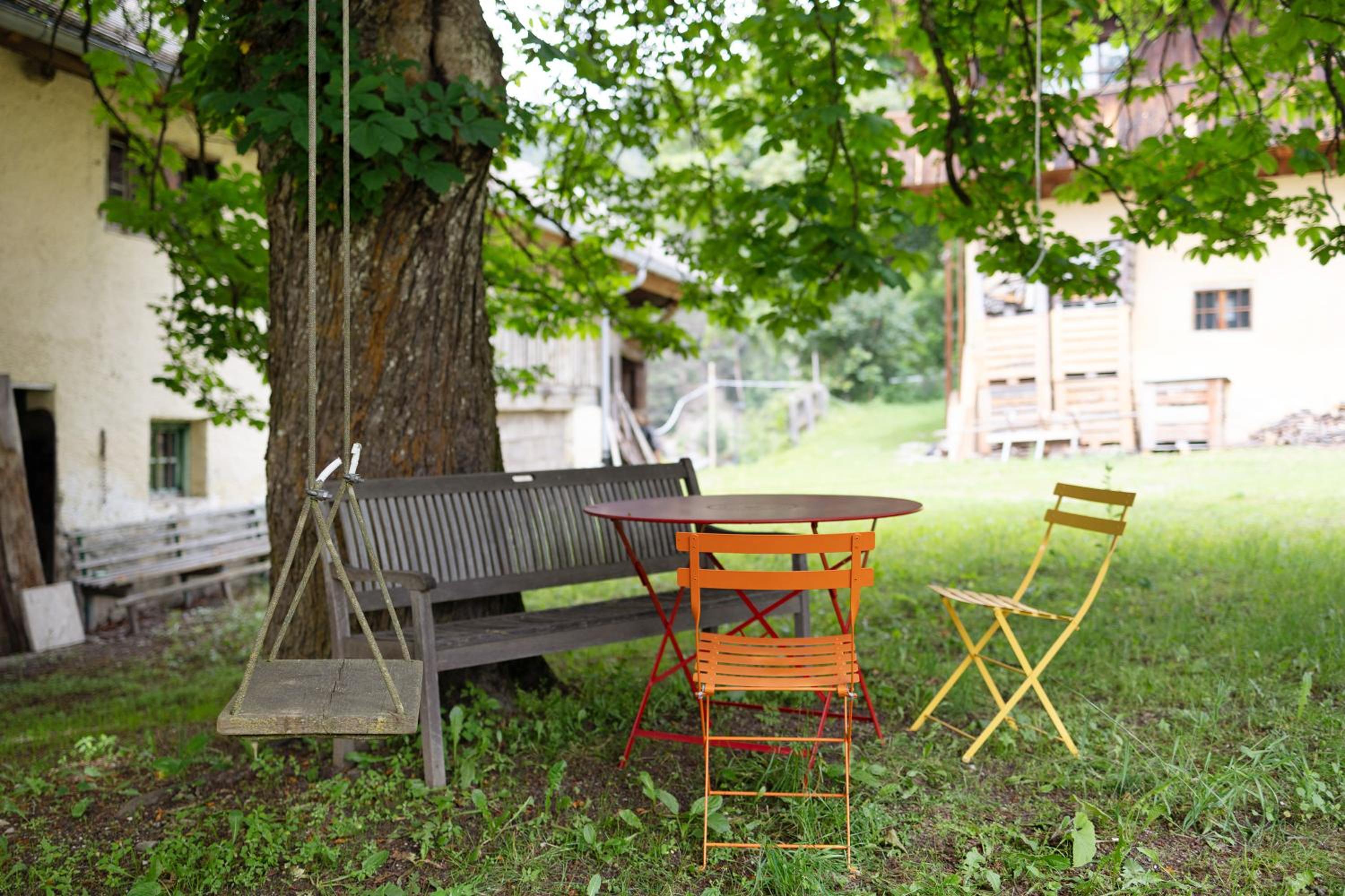 Two-Bedroom Deluxe Apartment with Garden View photo 2
