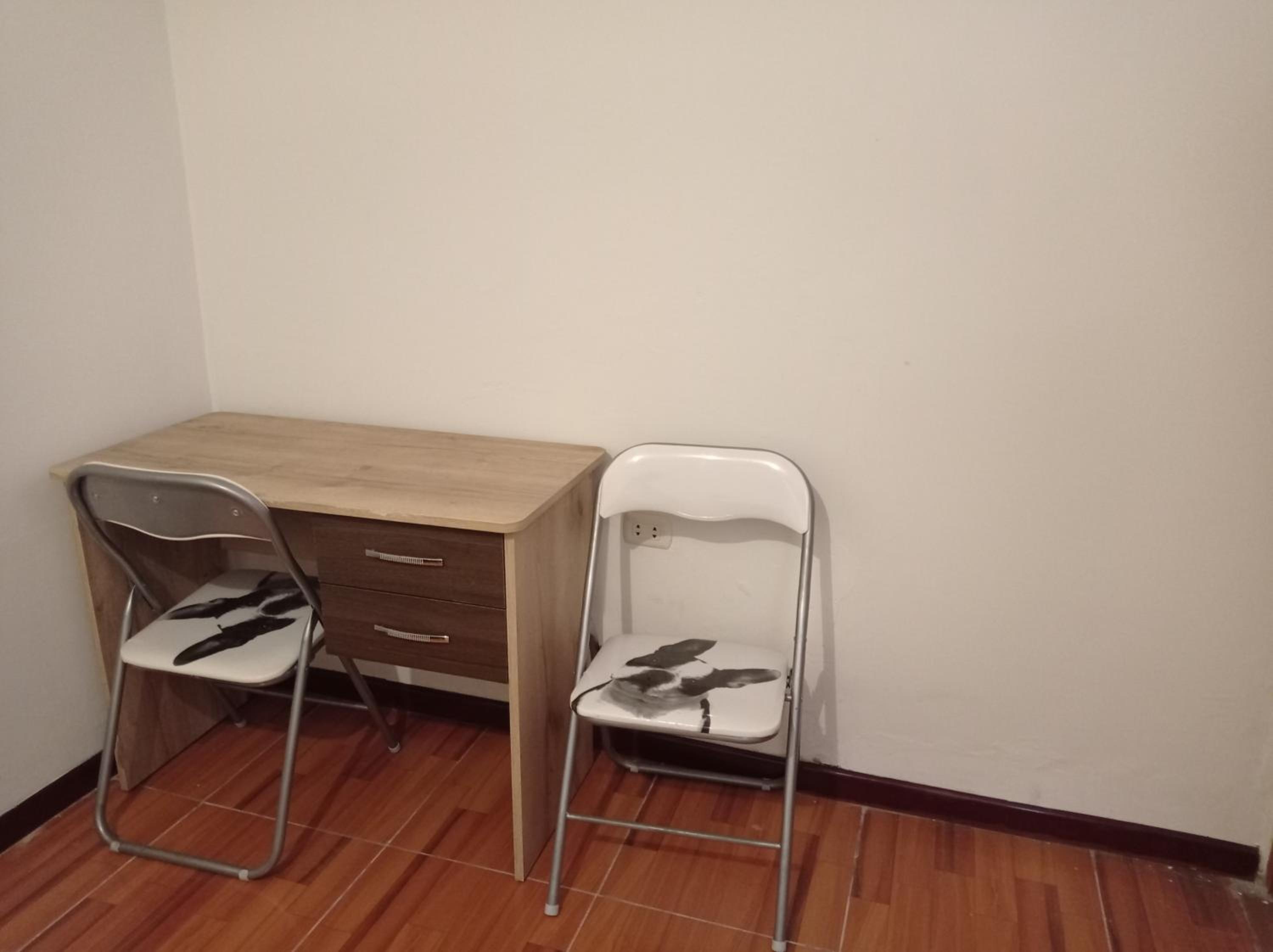 Single Room photo 1