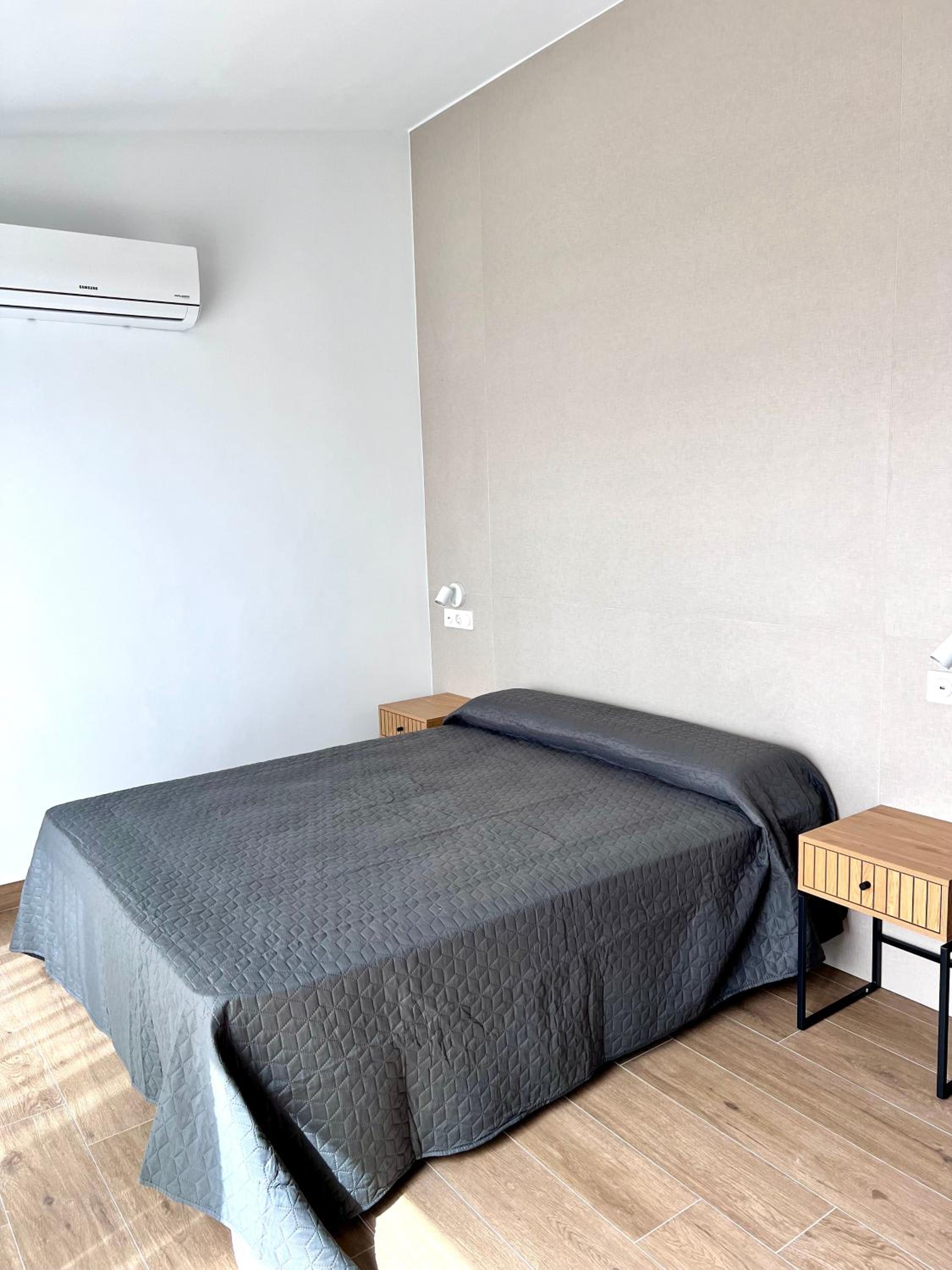 Three-Bedroom House photo 2