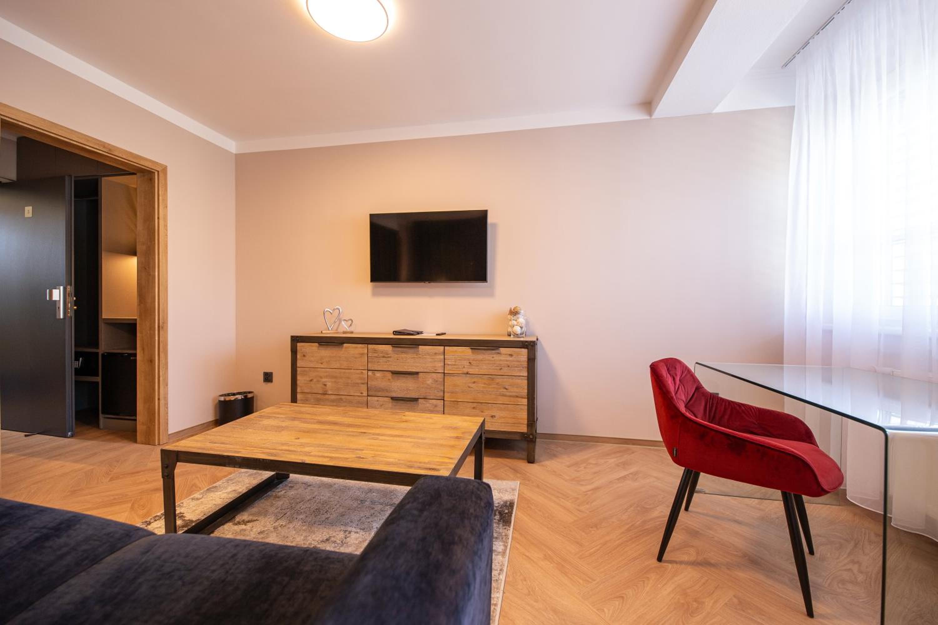 Junior Suite - Photo 28