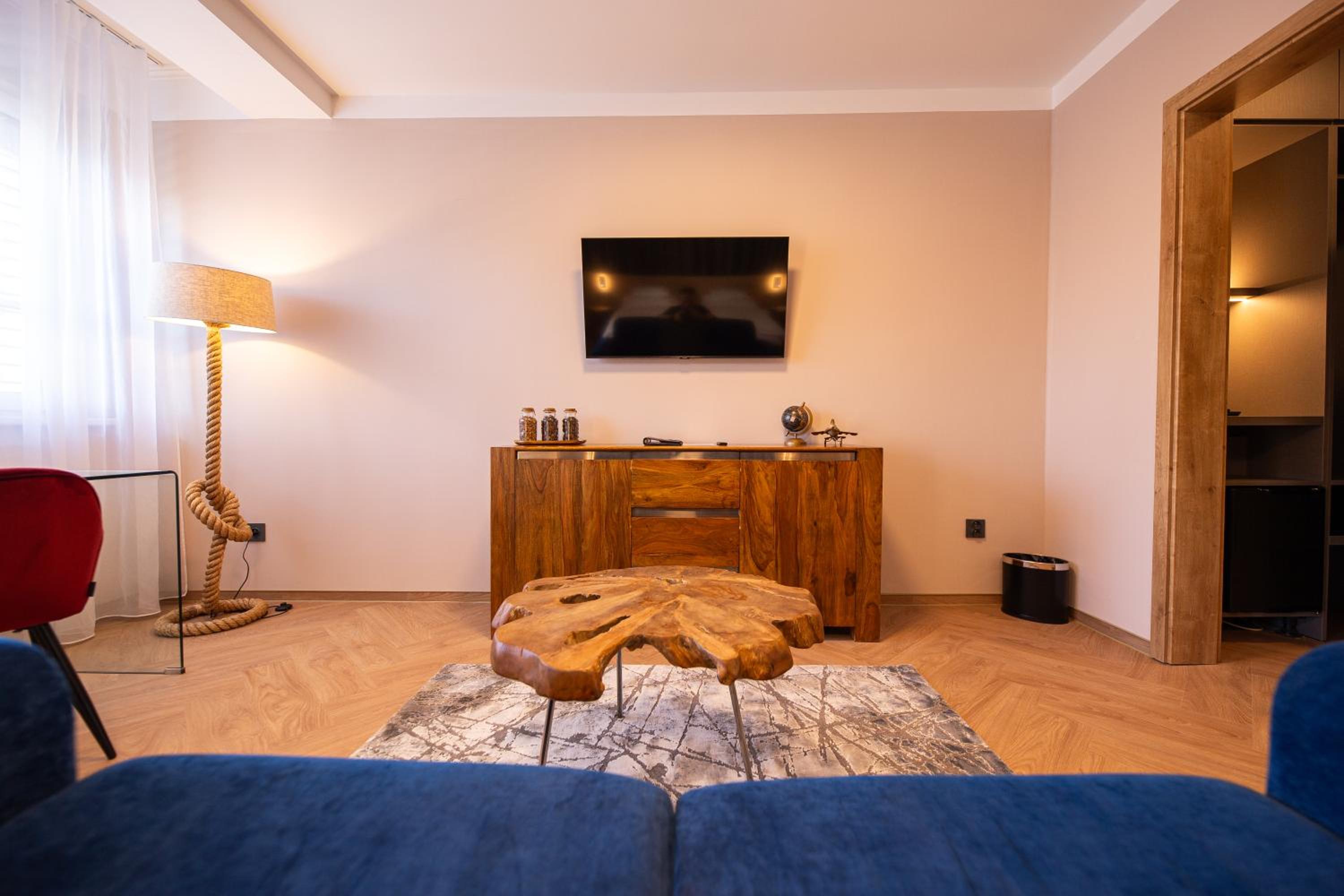 Junior Suite - Photo 38