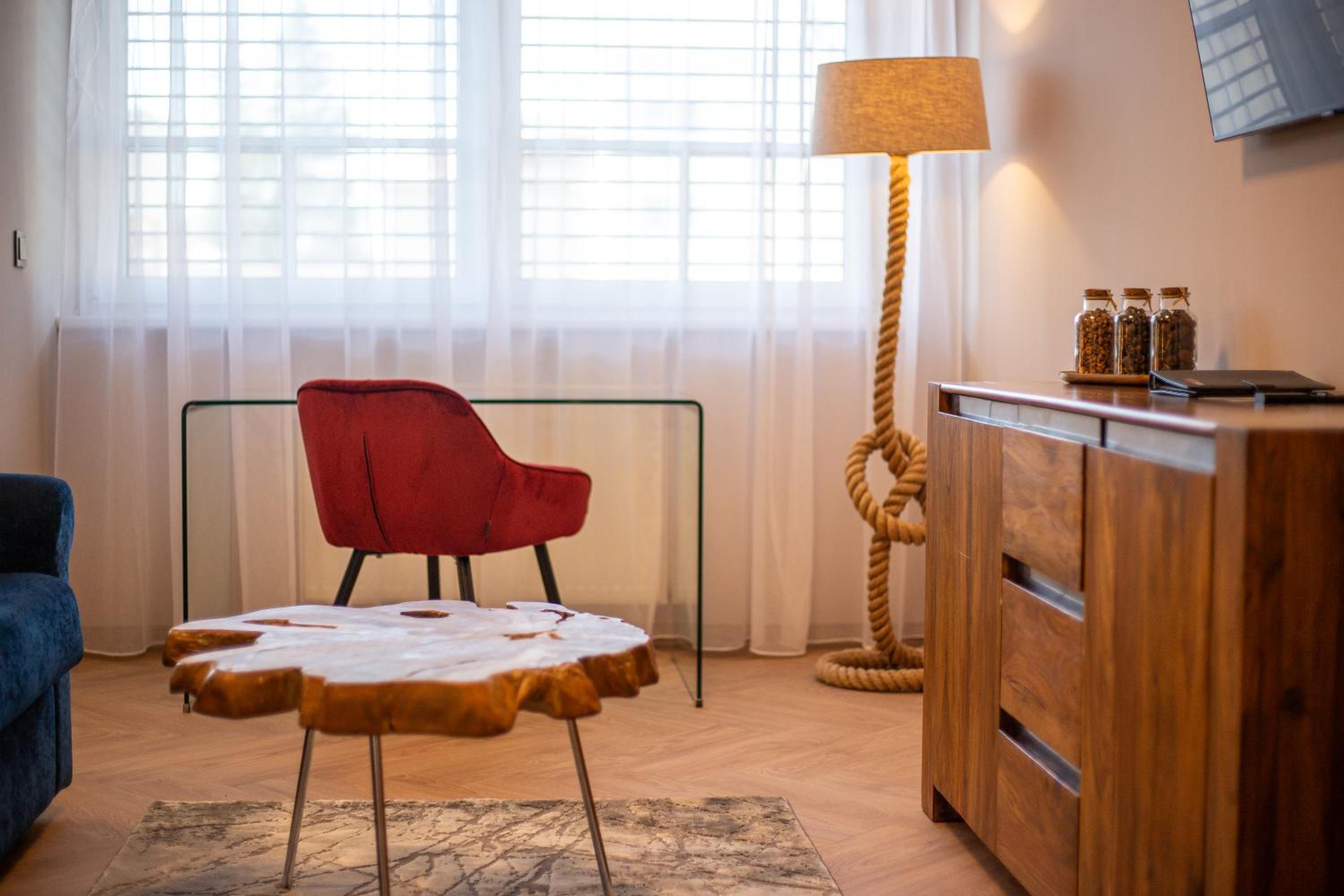 Junior Suite - Photo 8
