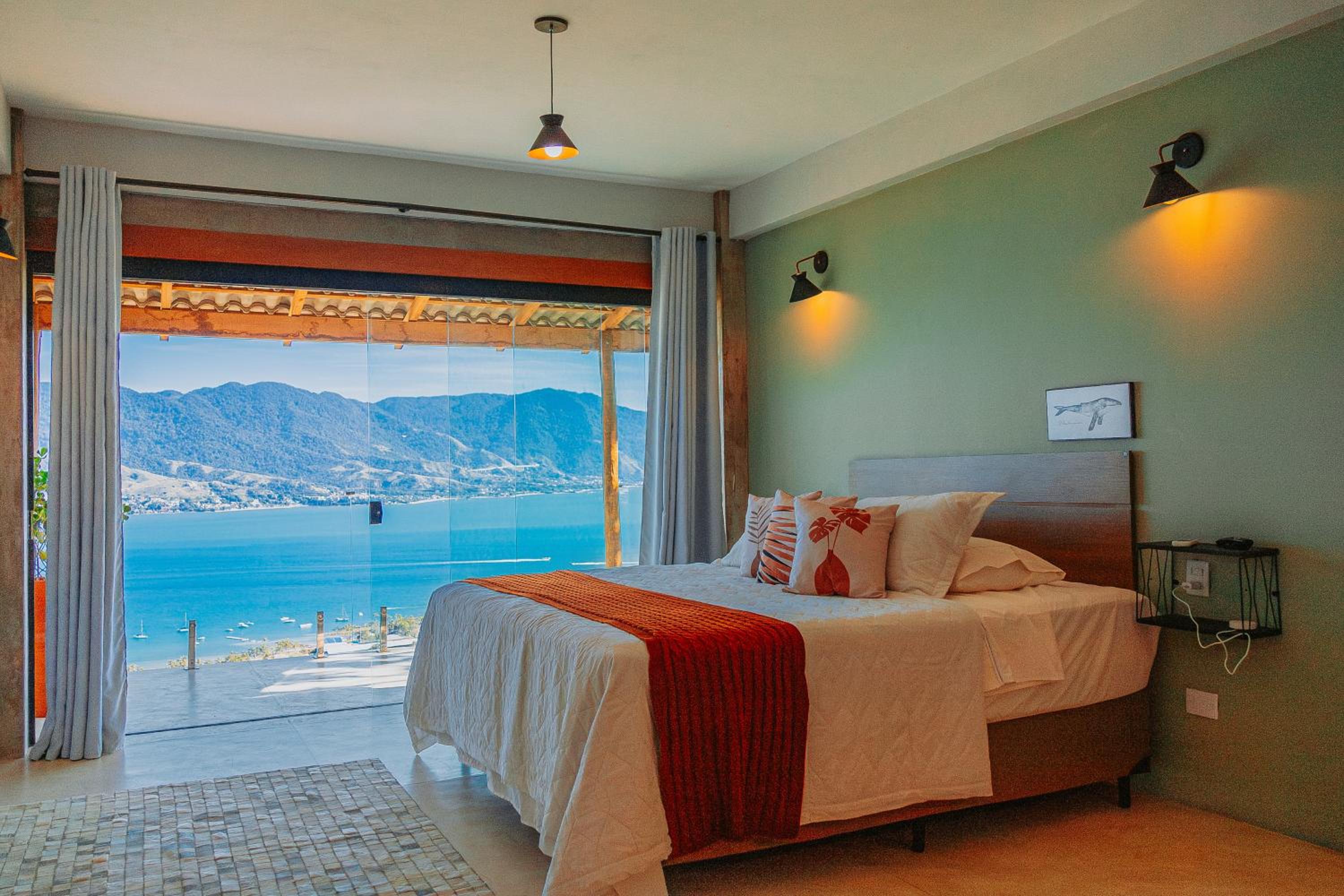 Suite photo 1