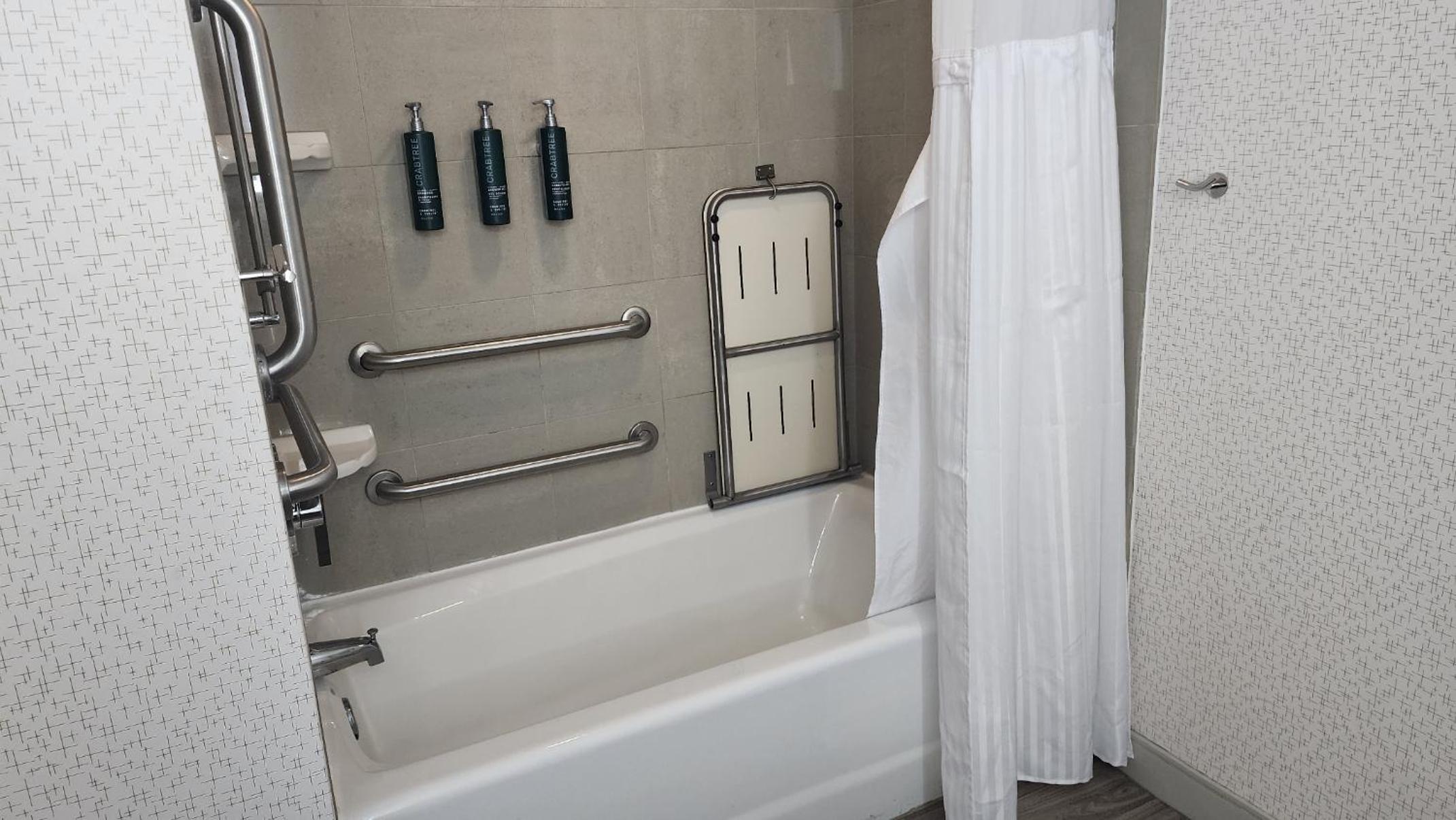 Queen Room with Two Queen Beds and Bath Tub - Mobility and Hearing Access - Photo 3